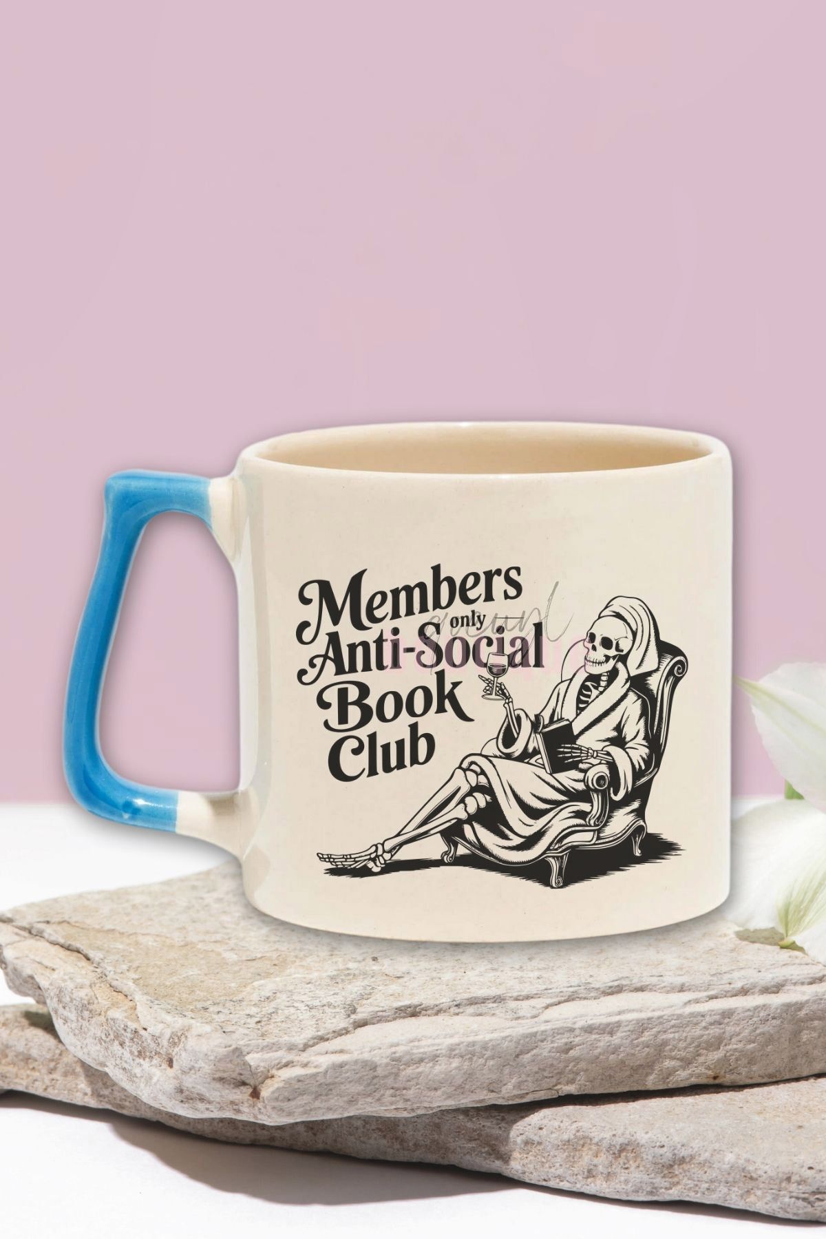 qoeuyl boutique Members Only Anti Social Book Club Baskılı Kitap Kulübü Hediyelik Mavi Kulplu Kupa Bardak