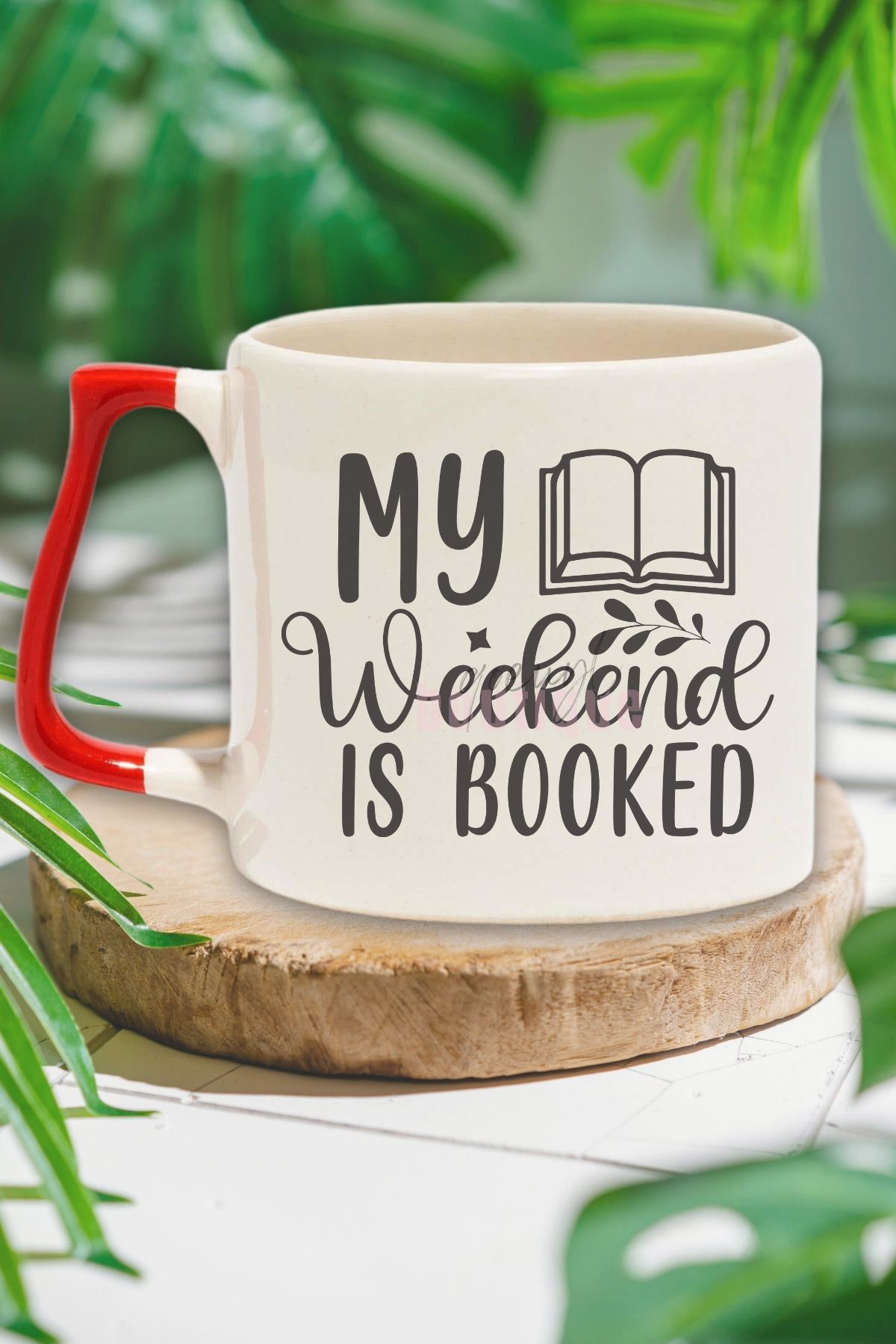 qoeuyl boutique My Weekend Is Booked Yazılı Kitap Kurdu Planı Hediyelik Kırmızı Kulplu Kupa Bardak