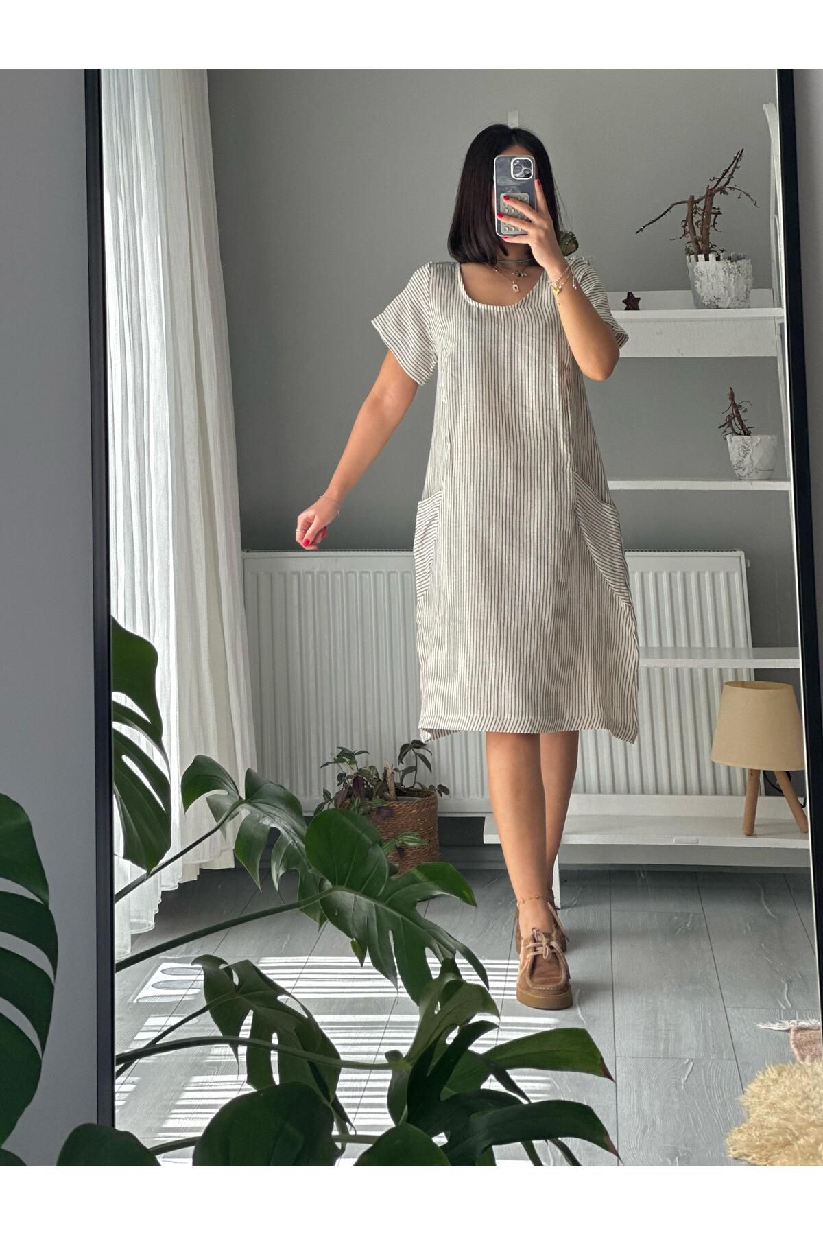 Sultana Collection DIŞ CEPLİ YAN DETAYLI ELBİSE