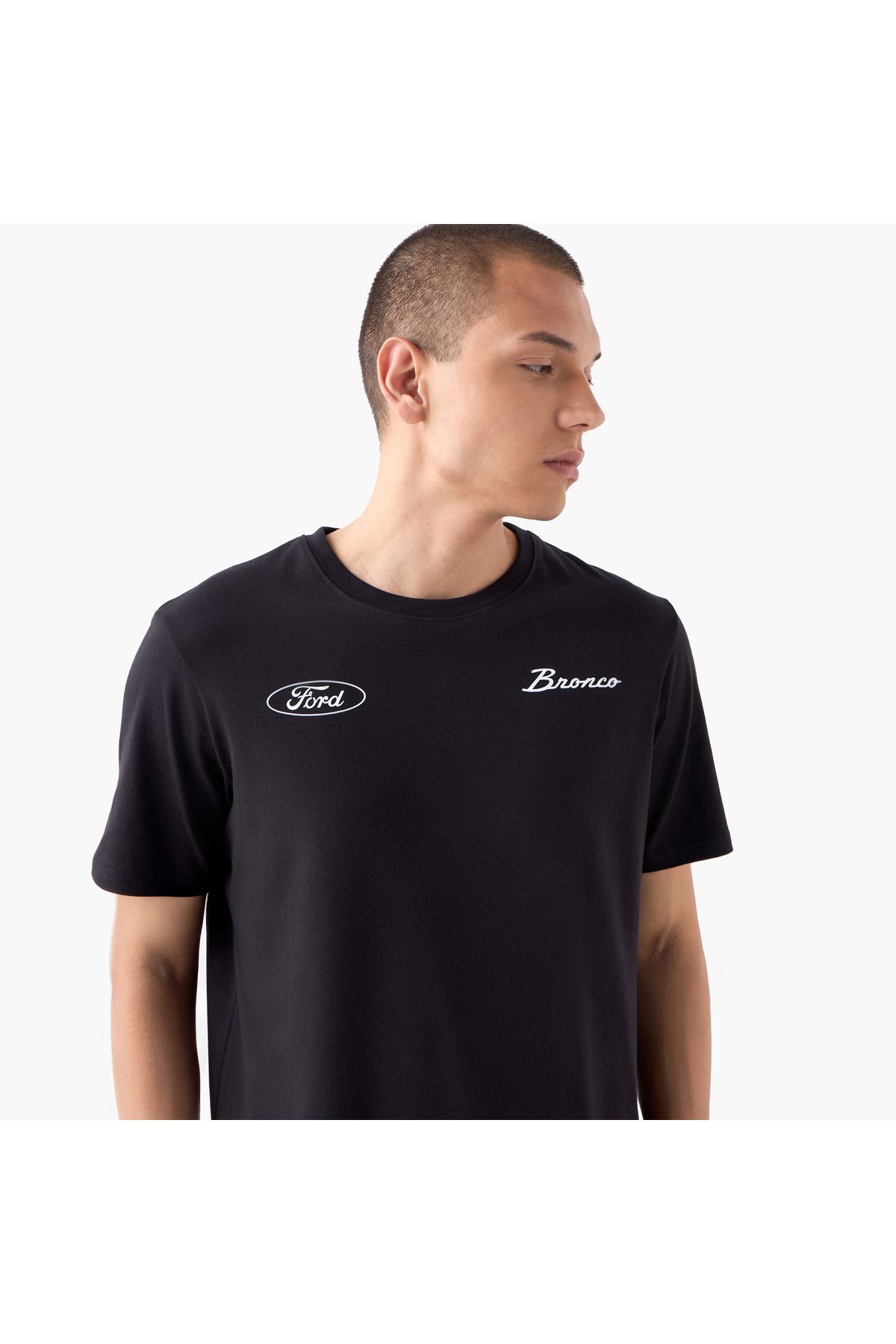 SP Characters-Typographic Print T-shirt with Crew Neck 4