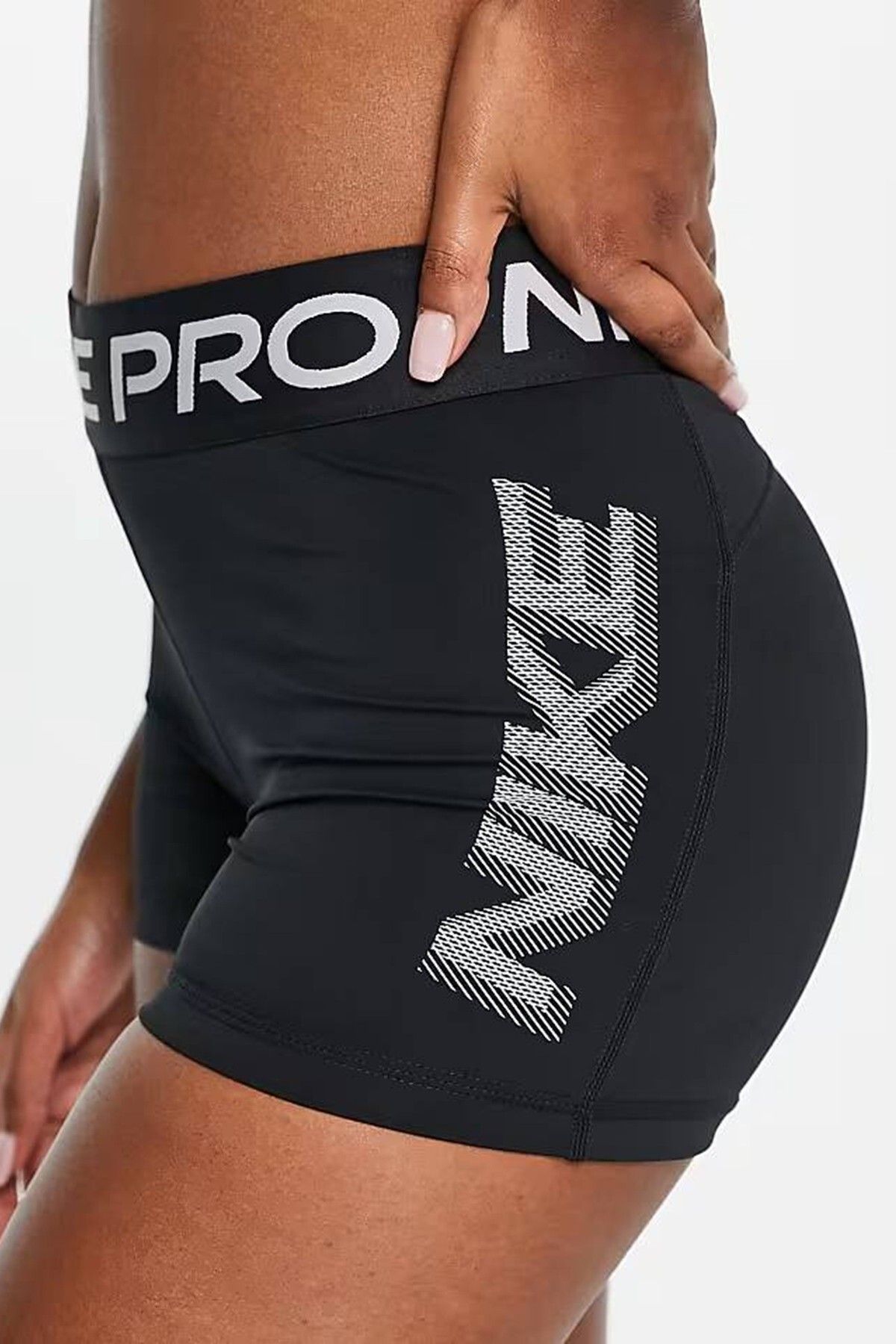 Nike Pro Training Dri Fit Graphic 3 inch Booty Shorts Kadın 8cm Antrenman Şortu Siyah