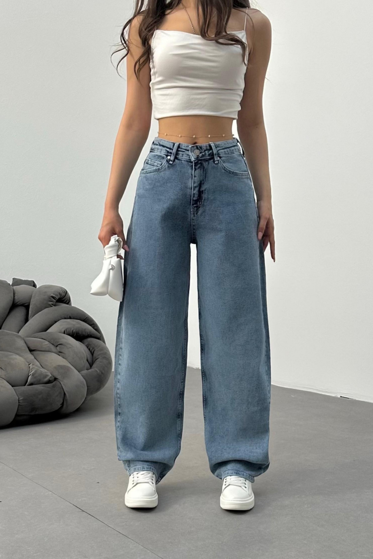 BİKELİFE-Hellblaue, locker sitzende, bequeme Baggy-Jeanshose mit weitem Bein für Damen 2