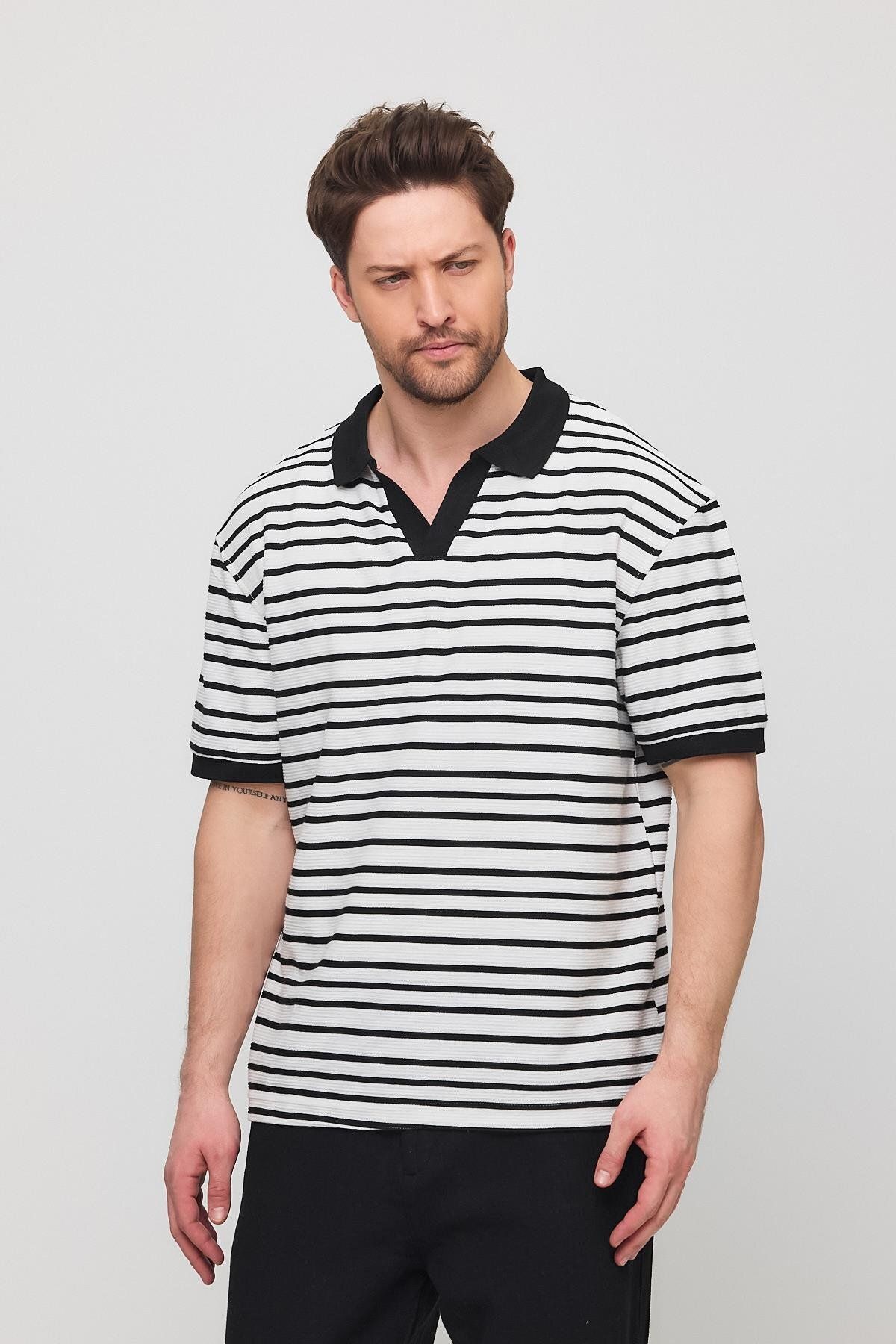 NGR-Satrop Collar Knitted Tshirt White 2