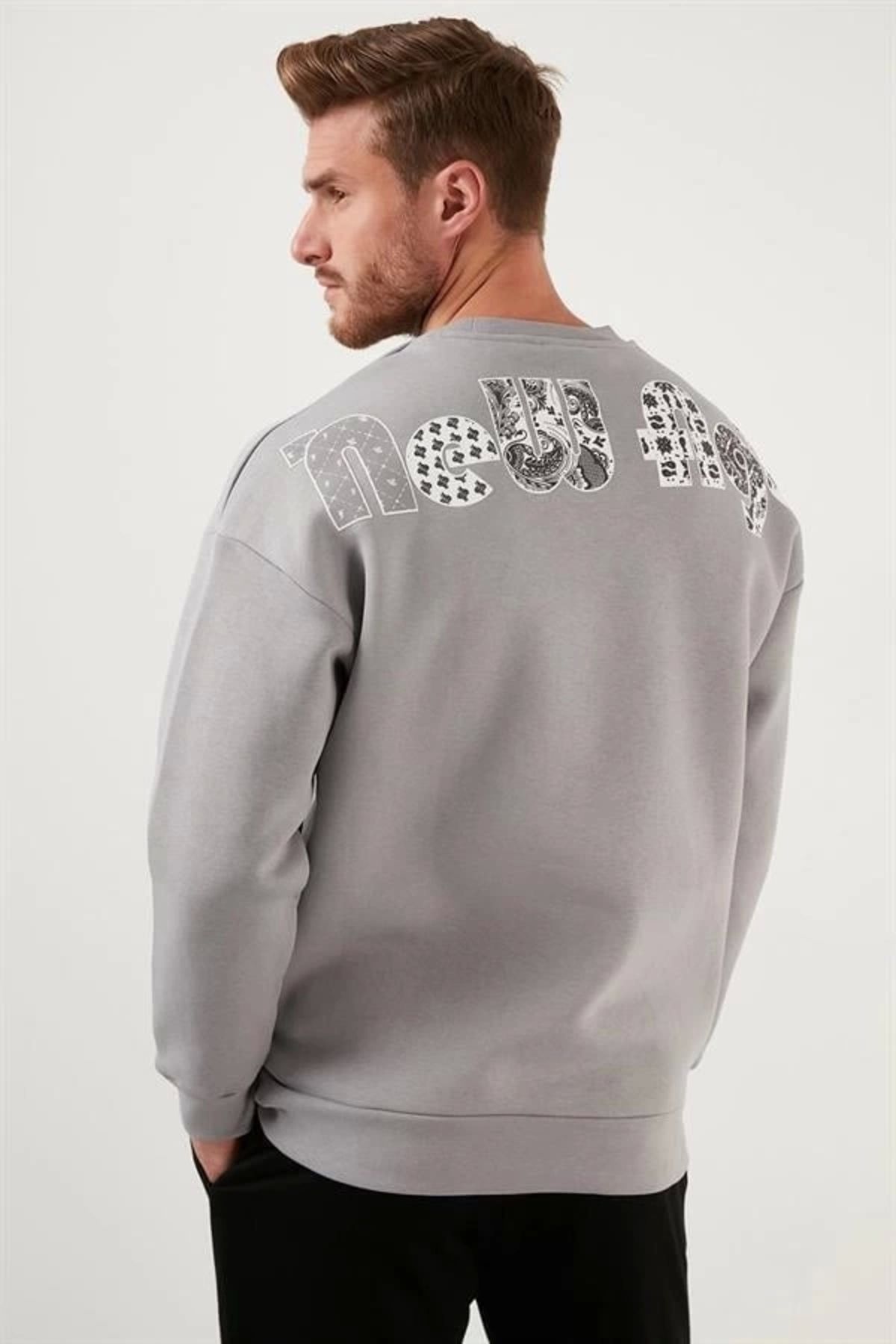 Lale Moda New Age Sırt Baskılı Üç İplik Sweatshirt