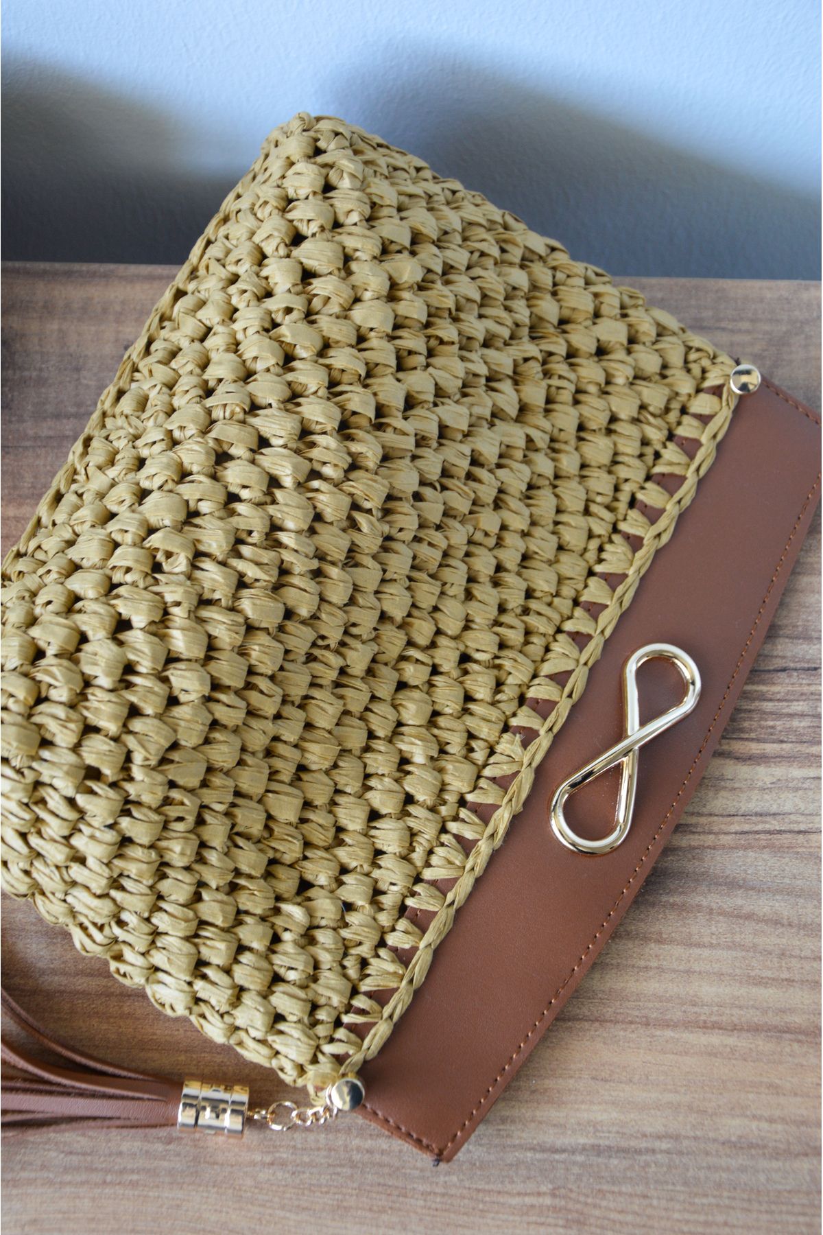 Nova and co Deri Detaylı Clutch Çanta