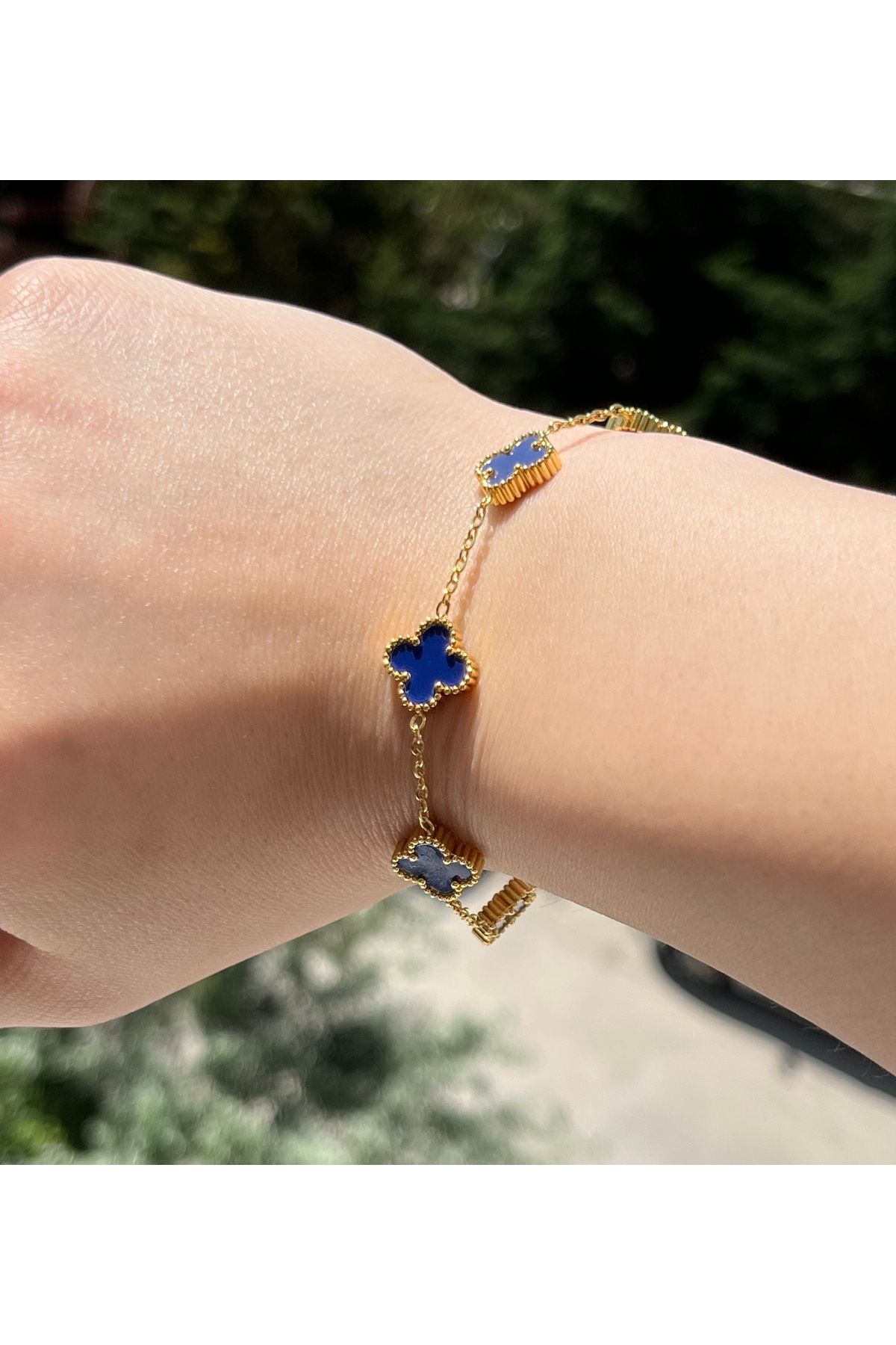 B&E SHİNE JEWERLY “Kararmaz Çelik 5li Yonca Bileklik”