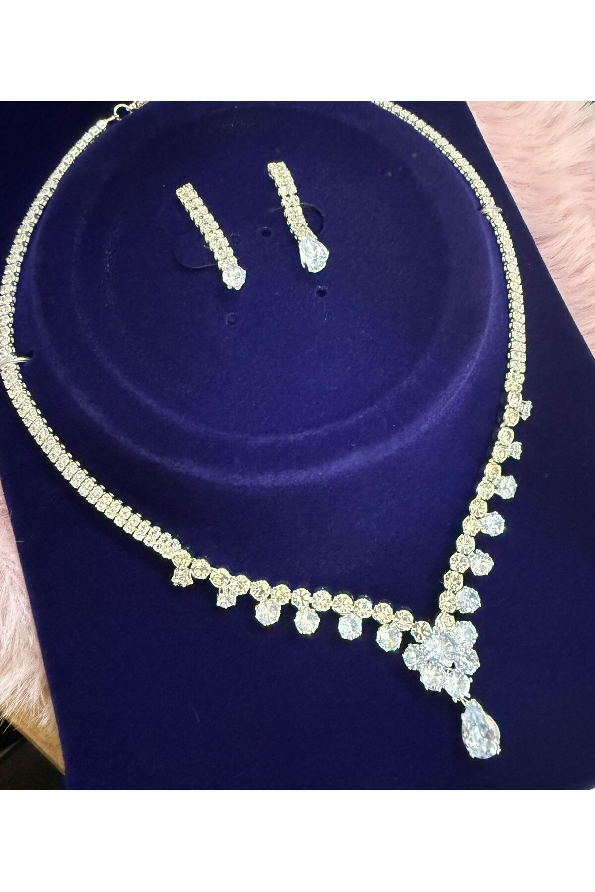 Butik Zirkon Taşlı Damla Uçlu Gelin Kolye Küpe Seti