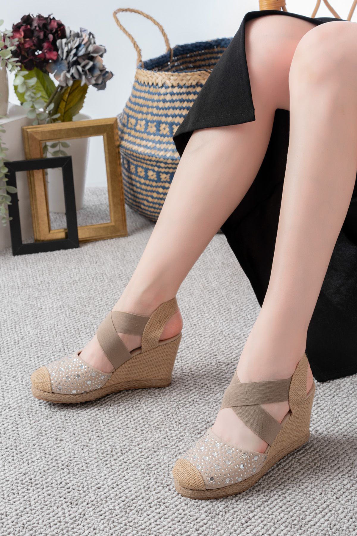 Egepass-Sole Di̇ Sabbia Espadrille Style Shoes with Straw Sole and Stone Detail in Beige and Black Color Wedge Heel 4