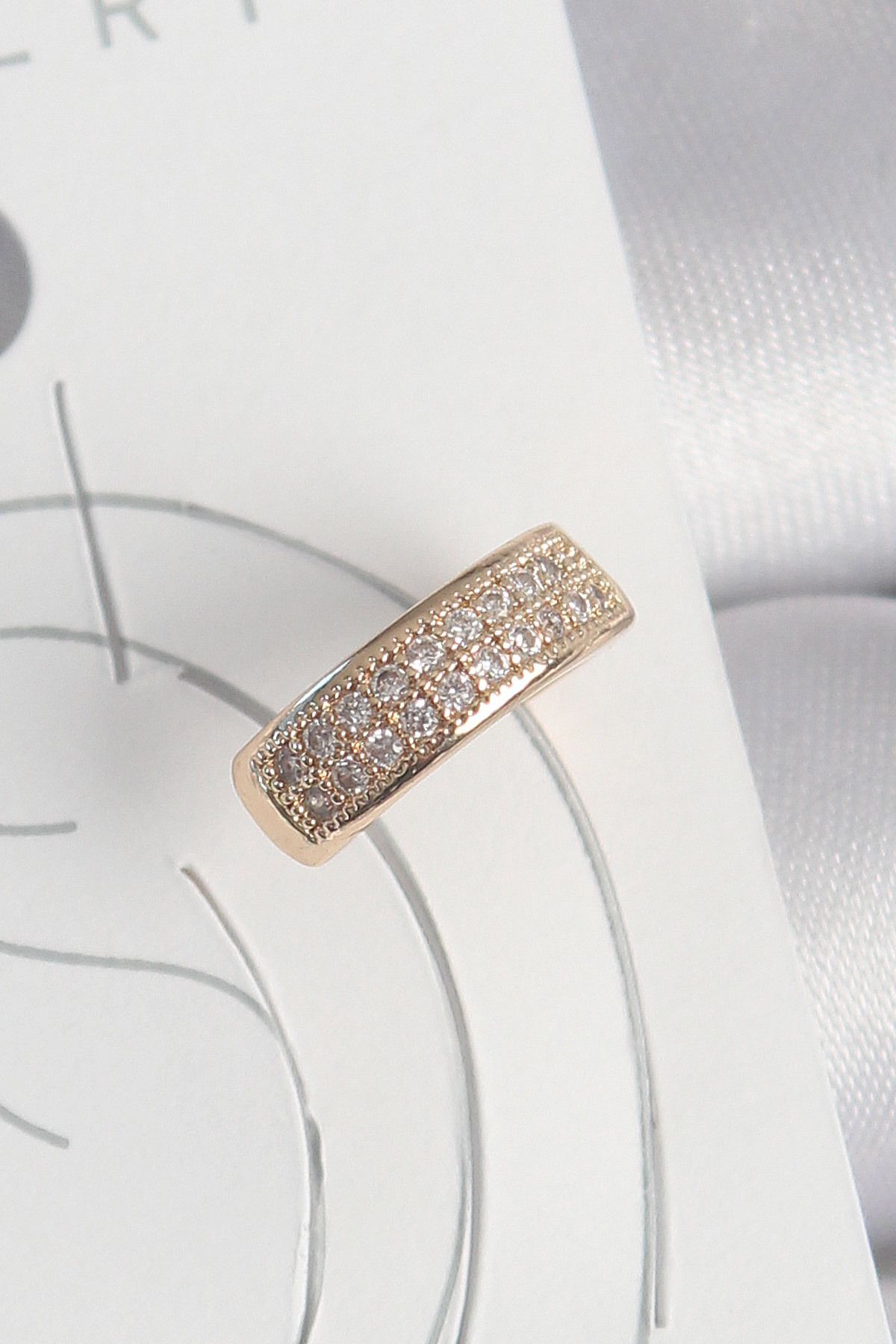 lumossia Pirinç Gold Renk Zirkon Taşlı Kadın Kıkırdak Küpe