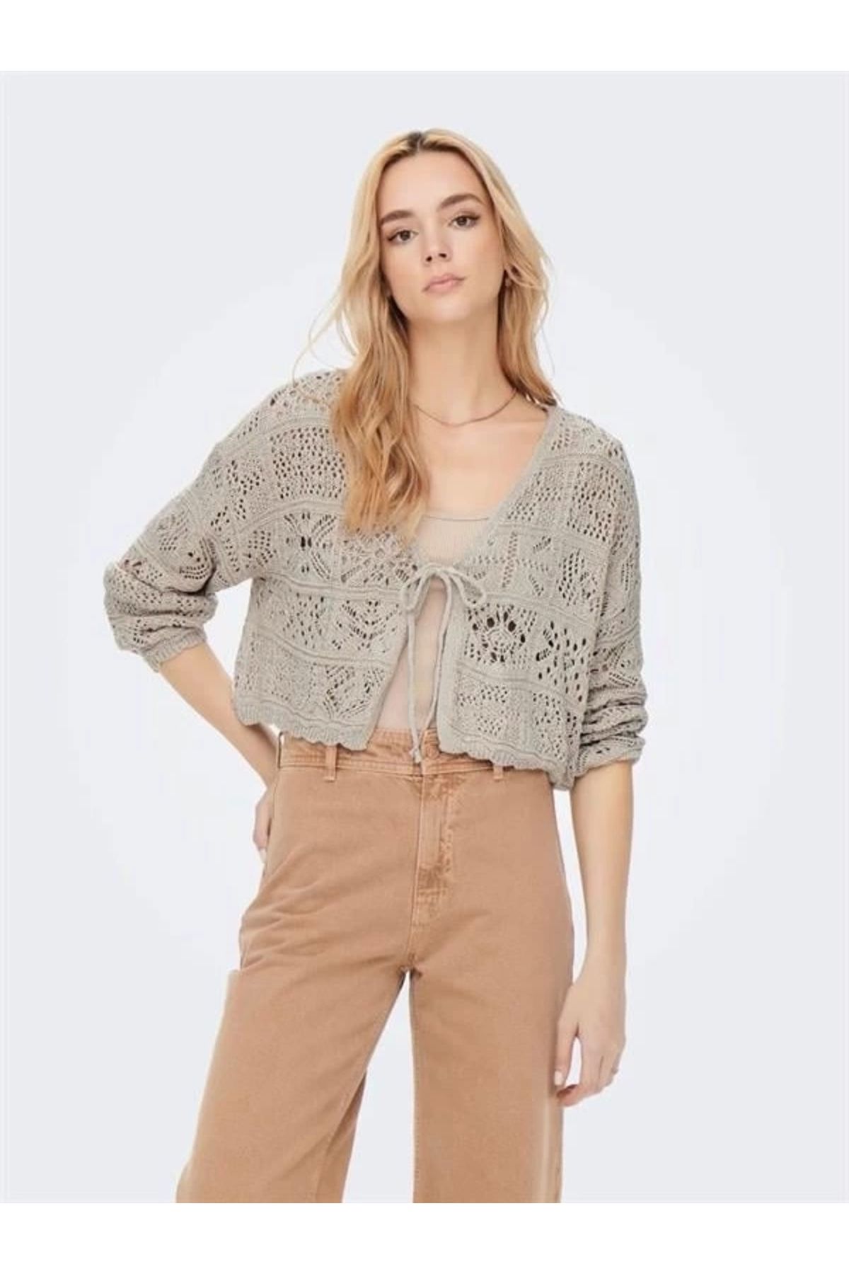 Lale Moda 15257604 Ajurlu Triko Kadın Crop Hırka Bej