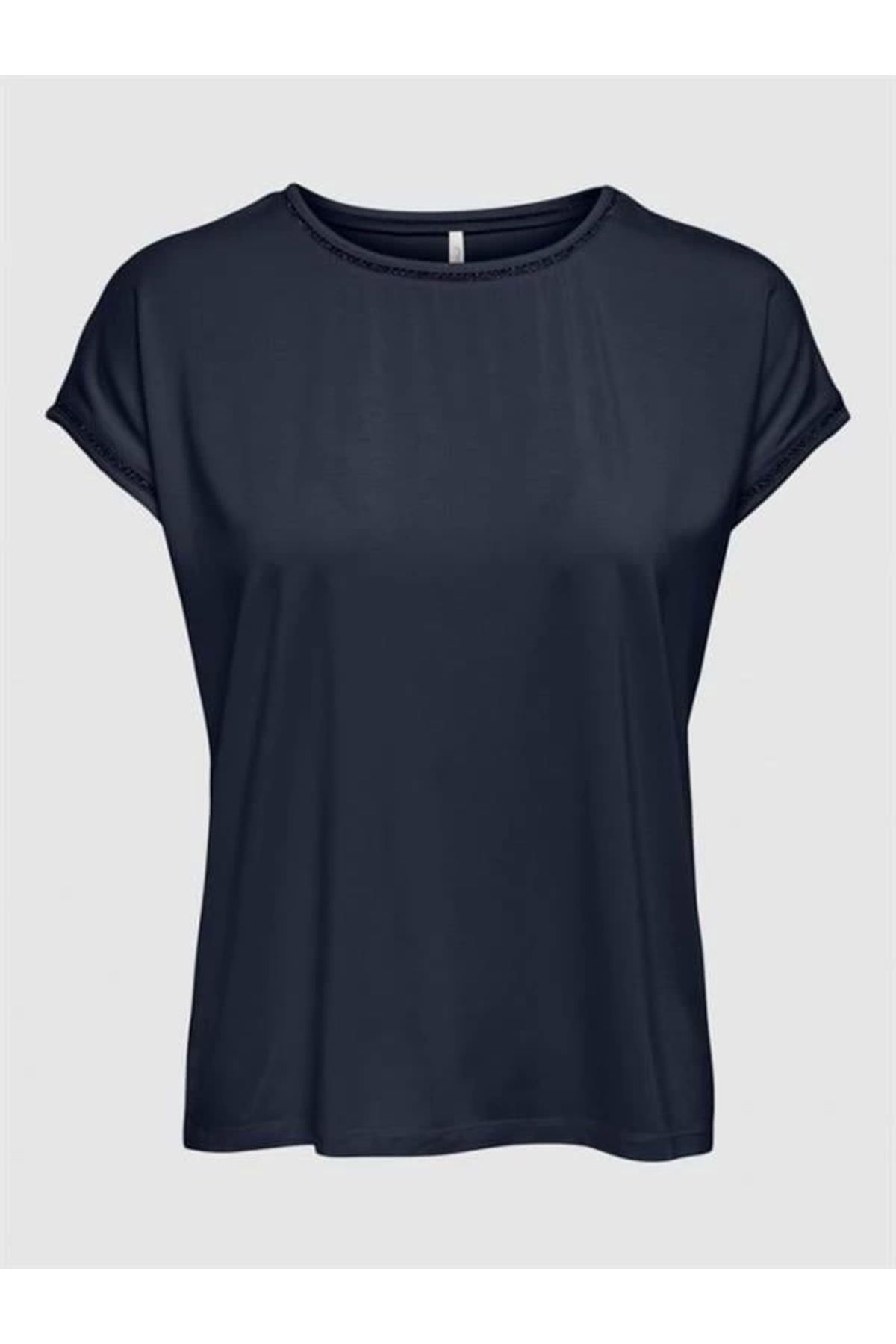 Lale Moda Viskon Yaka Dantel T-Shirt