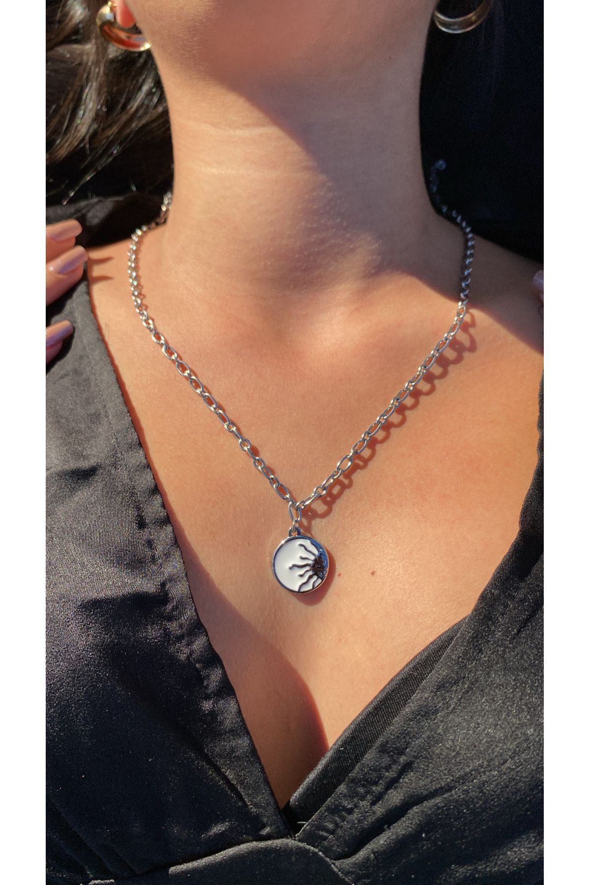 Jiji Jewelery Splash Güneş Yayılma Gümüş Renk Paslanmaz Çelik Kolye
