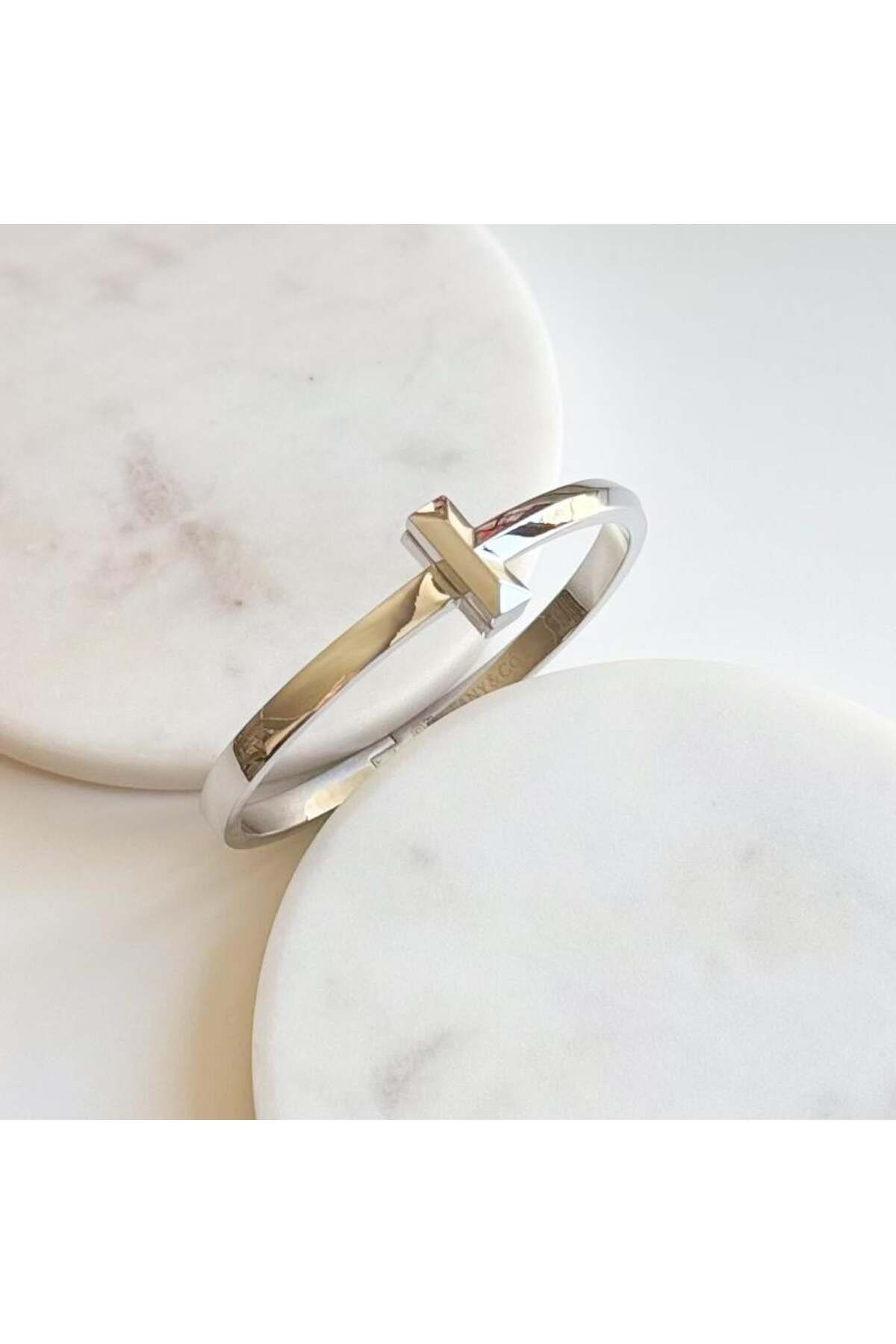 Venus Design Çelik Kelepçe Bileklik