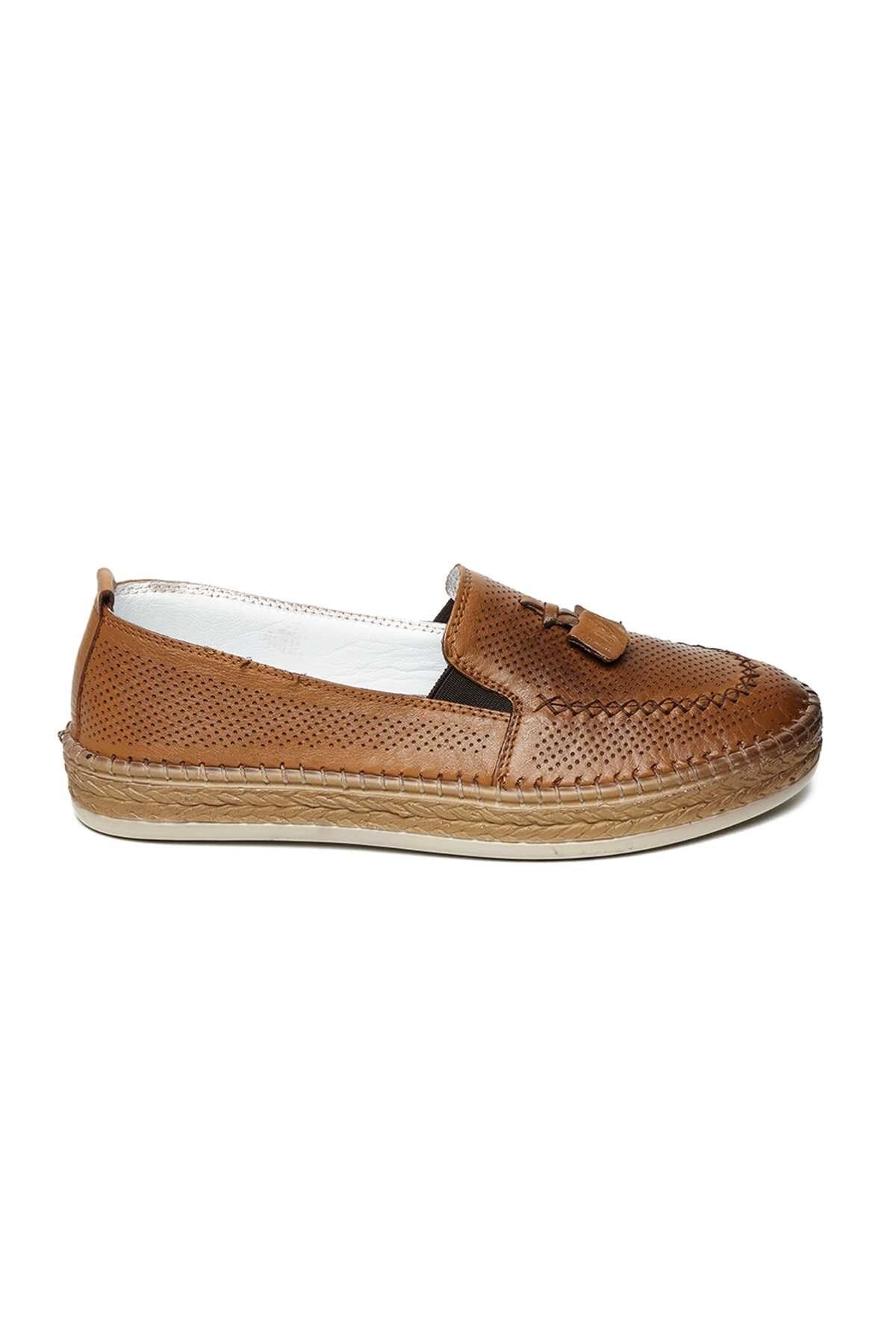Bestello Püsküllü Poli Taban Casual 020-050 Kadın Ayakkabı
