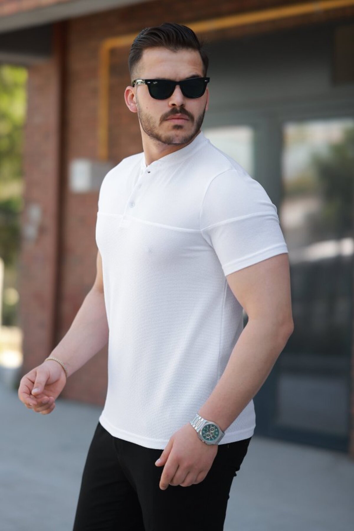 Erkek Hakim Yakalı Kısa Kollu Pamuklu T-shirt