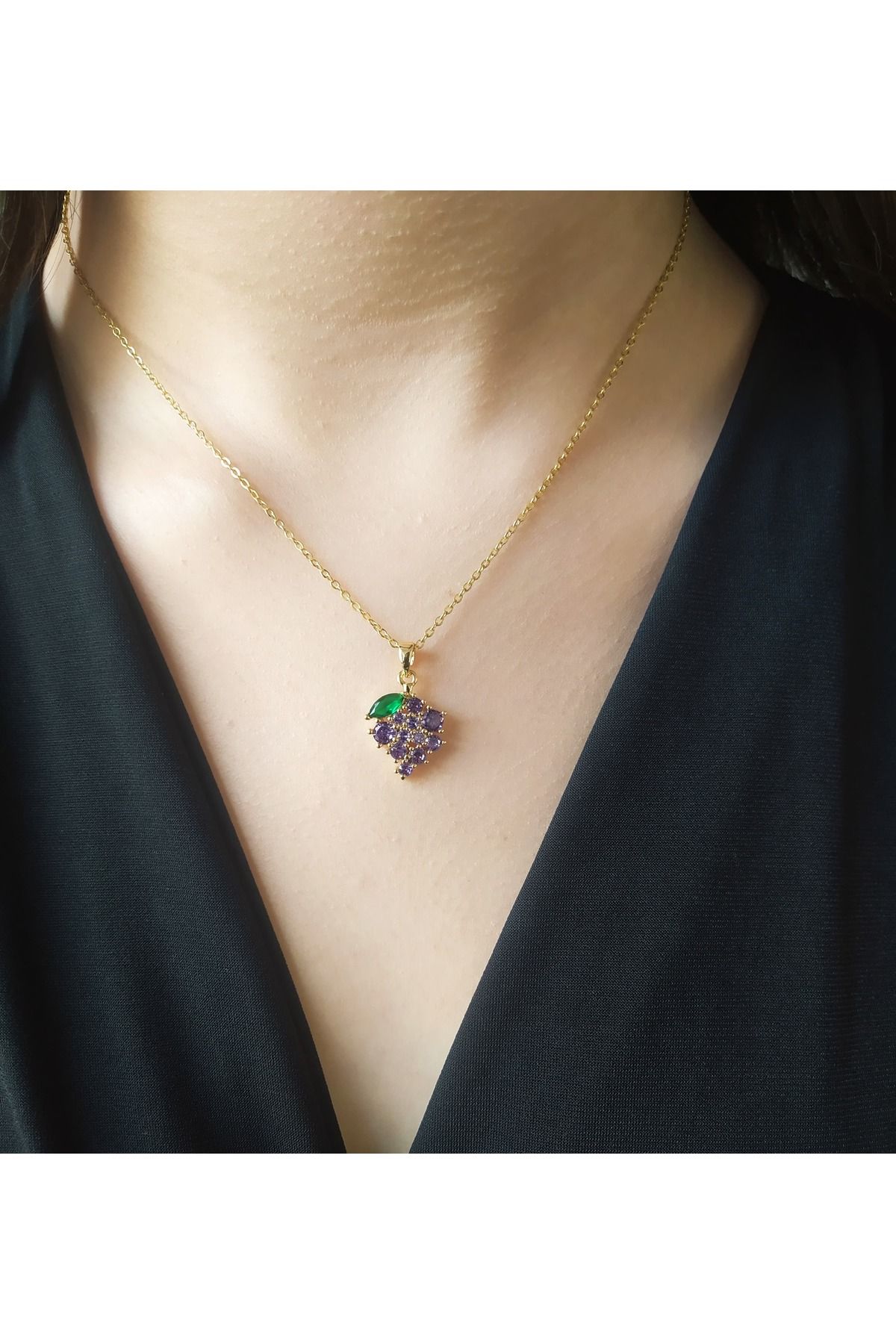 EsEsin 316L Paslanmaz Çelik Gold Altın Görünüm Mor Üzüm Salkım Model Şık Kadın Kolye 50 cm