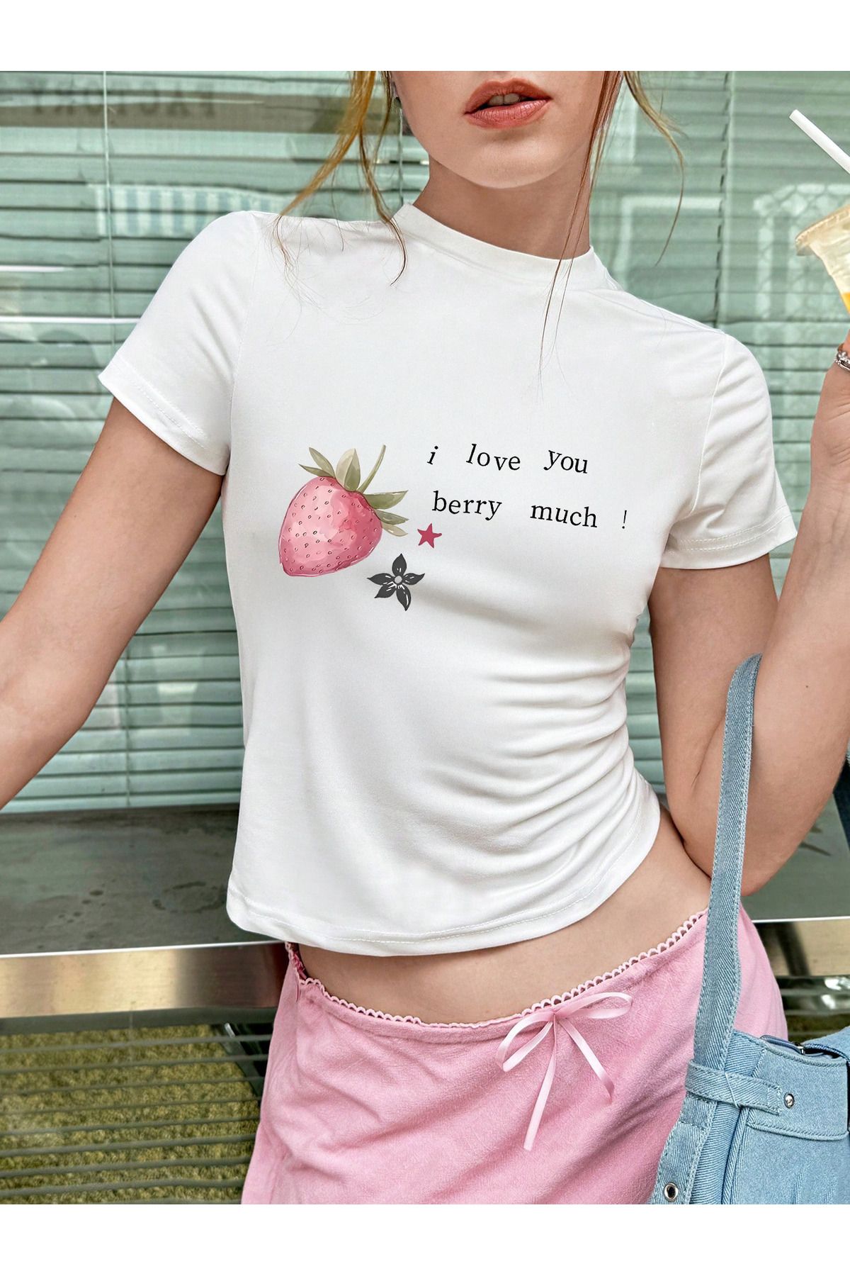 EVIus Kadın I Love You Berry Much Baskılı Likralı Kısa Kol Body Tee Crop