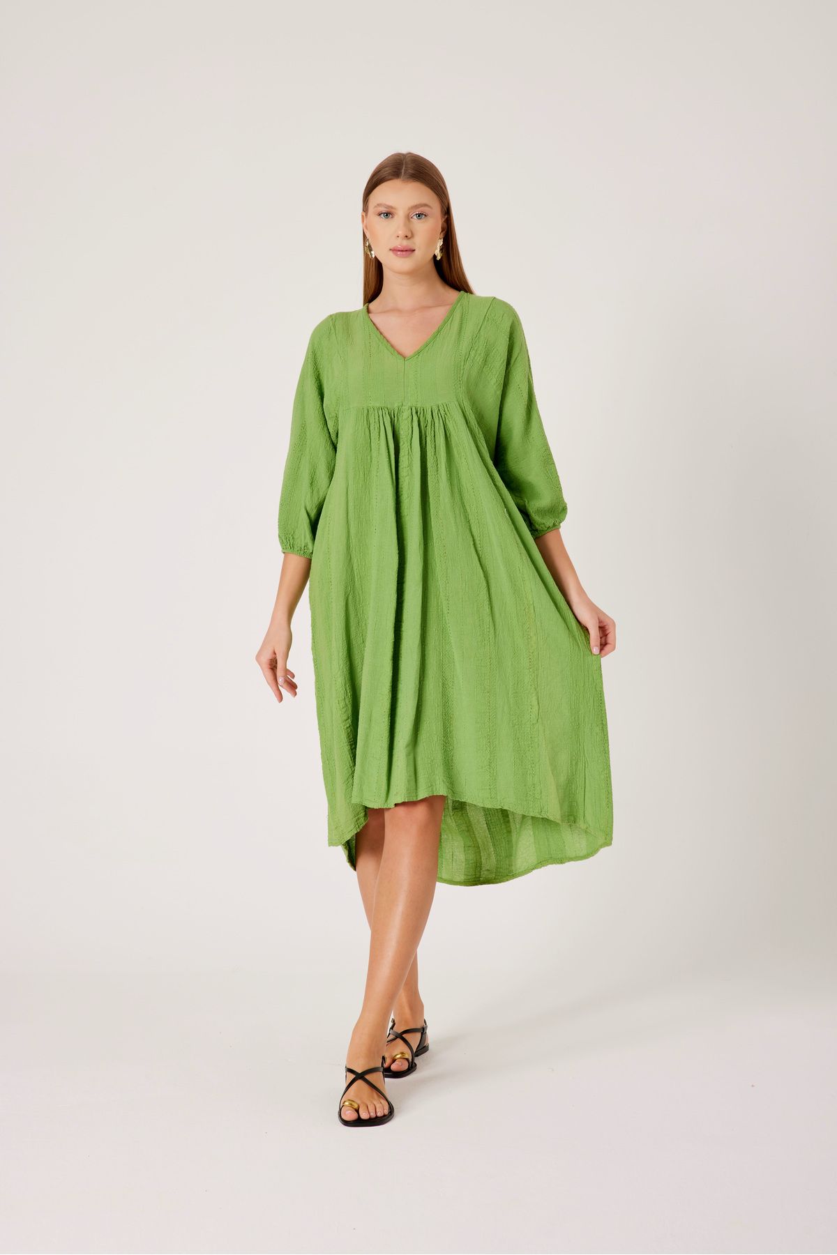 T'u Collection Parıltılı Oversize Yeşil Elbise-V Yaka Rahat Kesim
