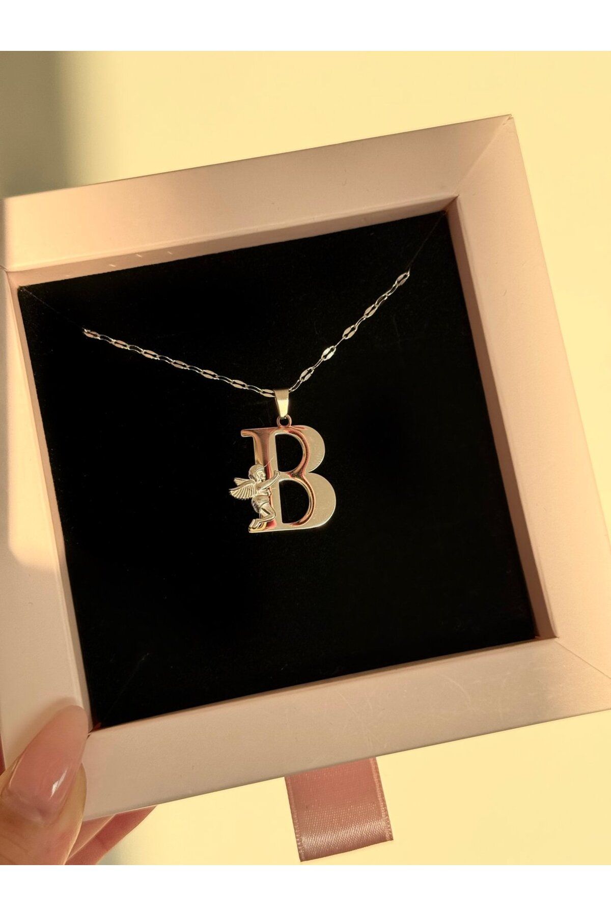 h&b design jewel Çelik Melek Detaylı Silver B Harfli Kolye