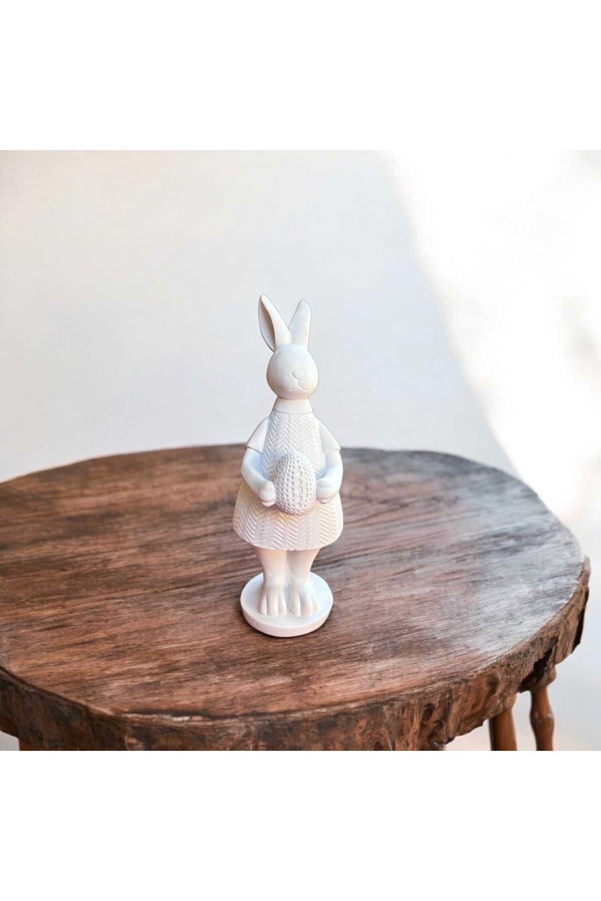 Atölye Kiraz Polyester Tavşan Kız Figürü – 7x25 cm