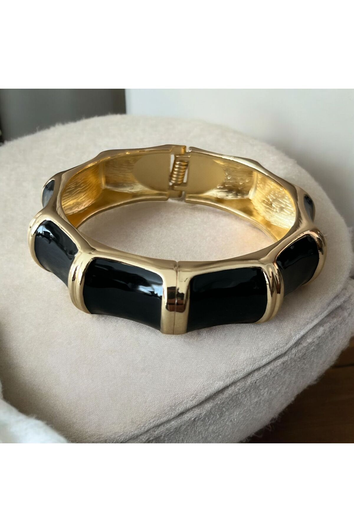 SA ŞA TAKI Gold Siyah Kelepçe