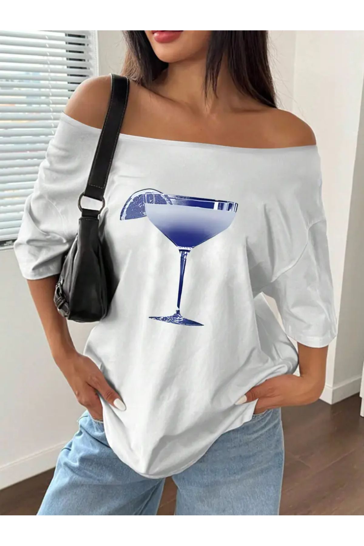 Koklonmoda Kadın Düşük Omuz Kayık Yaka Baskılı T-Shirt