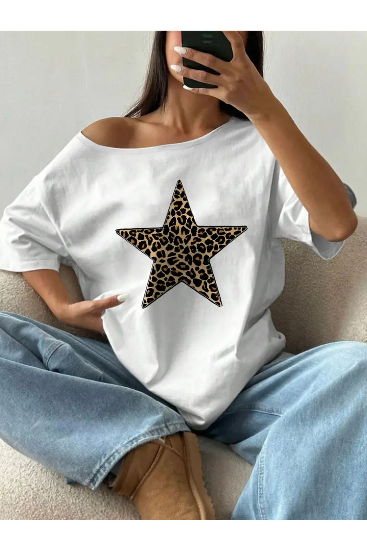 Koklonmoda Kadın Düşük Omuz Kayık Yaka Baskılı T-Shirt