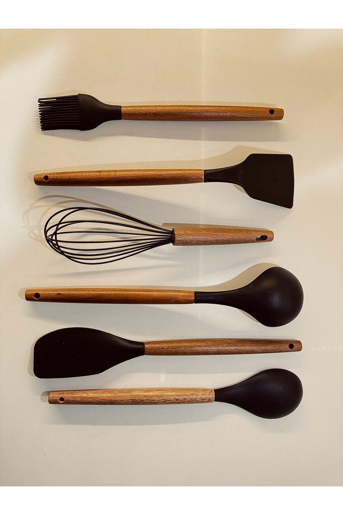 Home Doğal Ahşap Saplı Silikon 6 Parça Mutfak Seti (Spatula-Çırpma Teli-Kaşık-Kepçe-Fırça-Yassı Spatula)