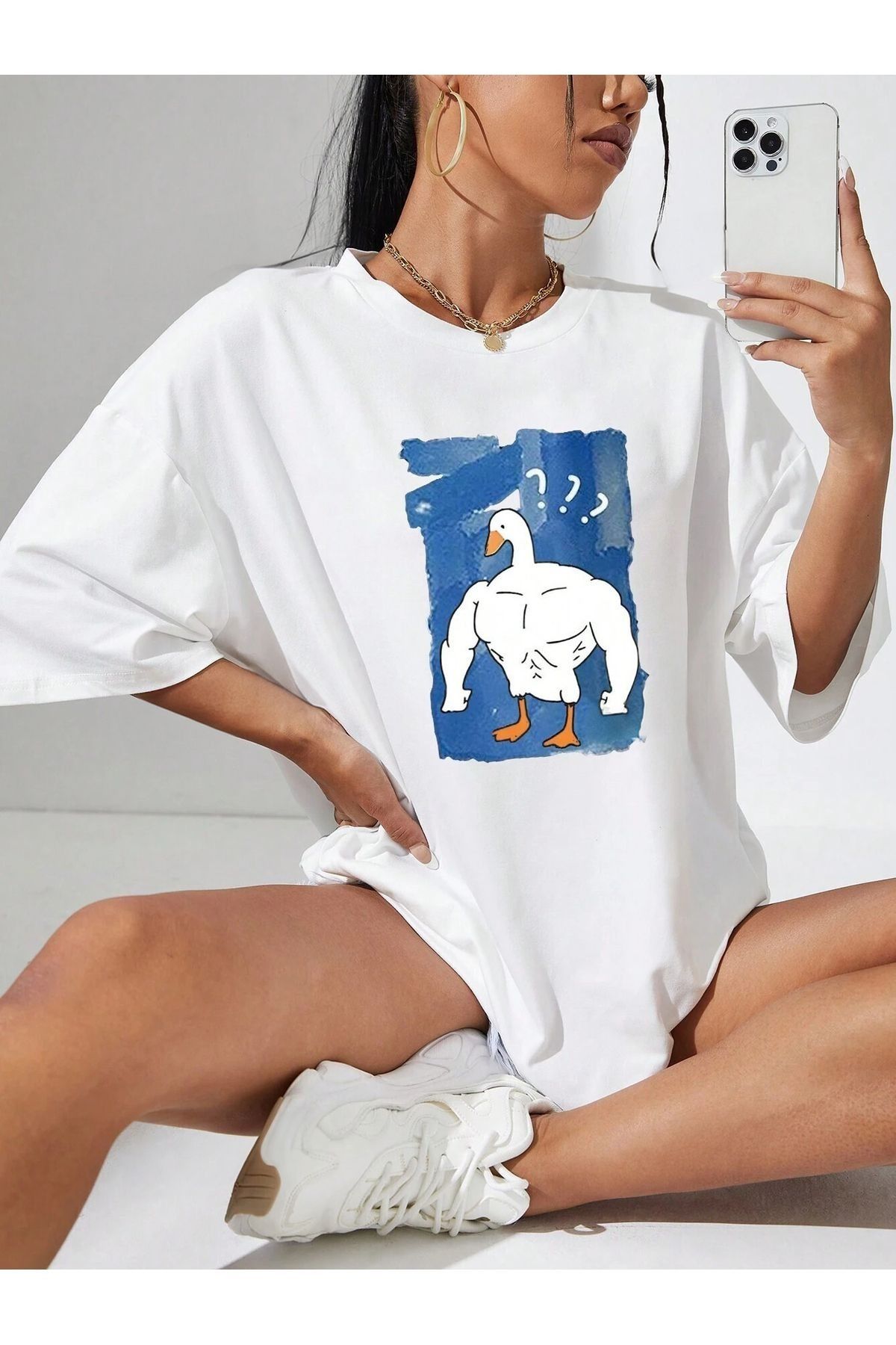 PALPİTO Kadın Beyaz Kaslı ÖrdeK Baskılı Oversize T-Shirt