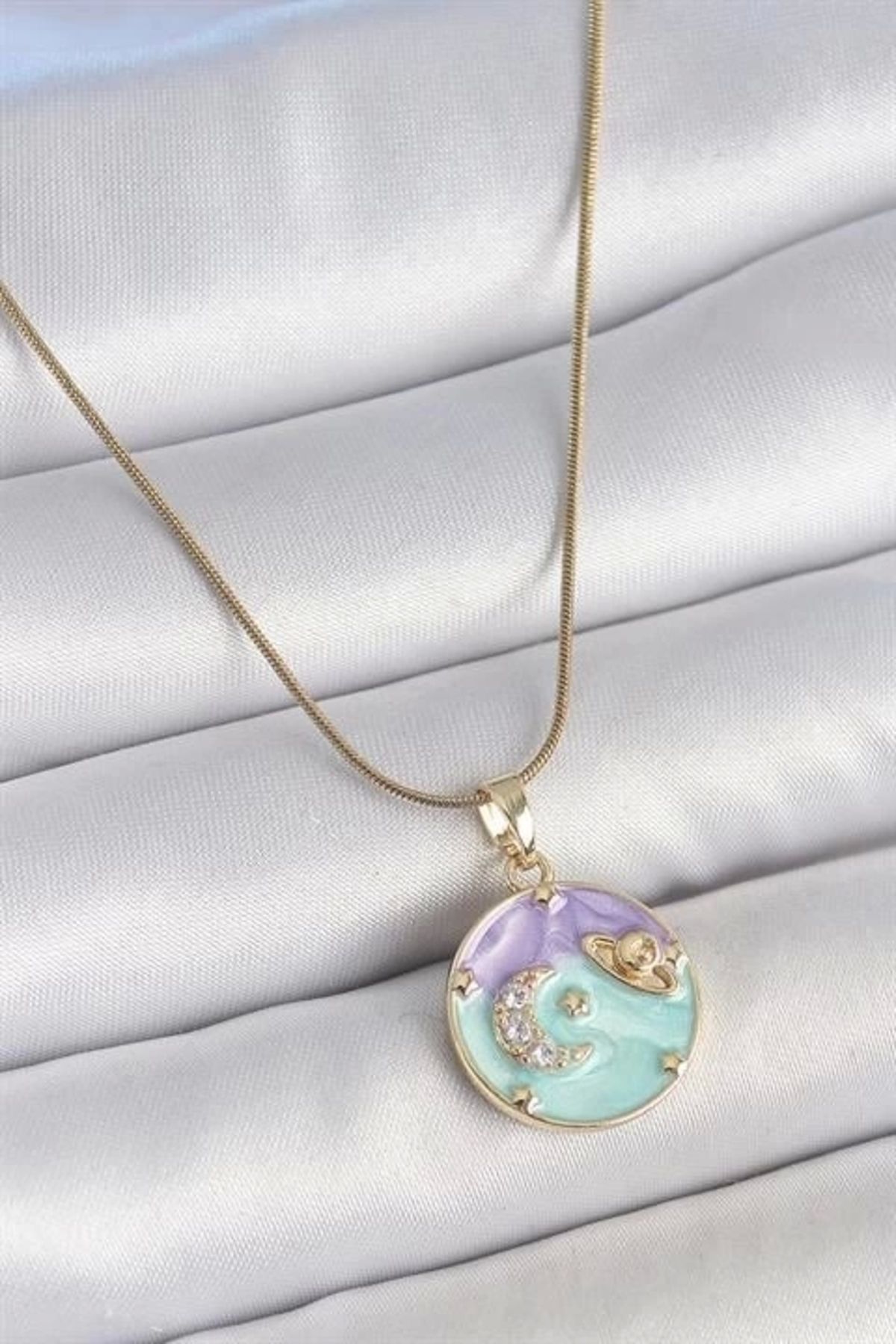 Lale Moda 316L Çelik Gold Renk Zincir Çifr Renk Zirkon Taşlı Hilal İşlemeli Yıldız Detay Madalyon Model Kadın