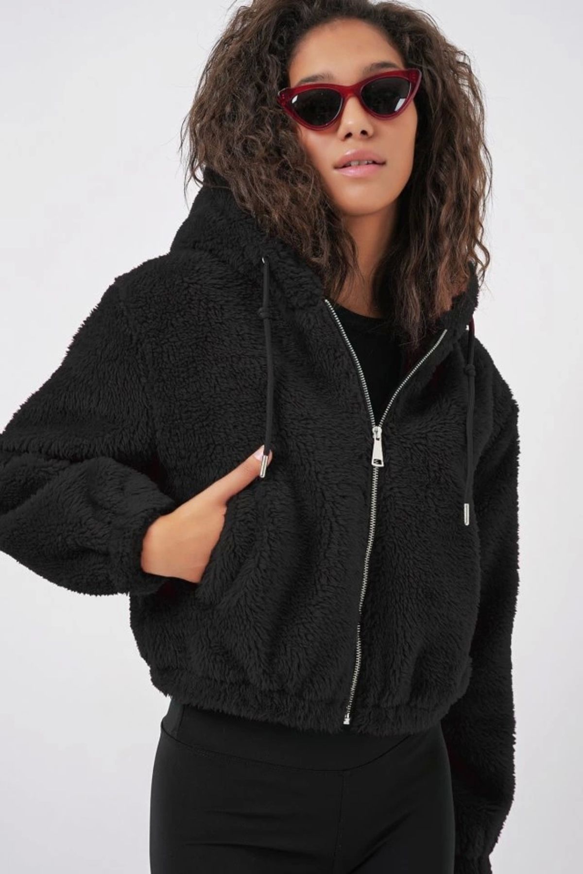 Kaplan 5193 Kapüşonlu Peluş Crop Ceket - Siyah