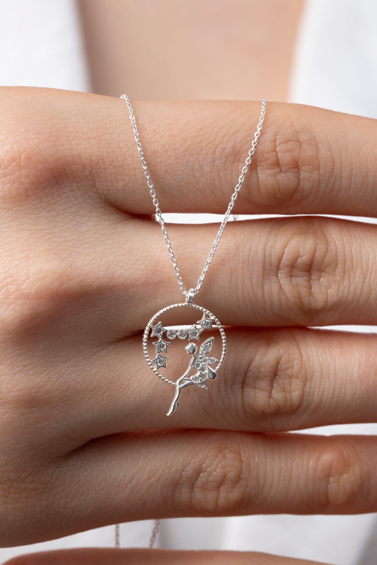 Elika Silver 925 Ayar Gümüş Peri Kızı Kolye / Masalsı Şıklık