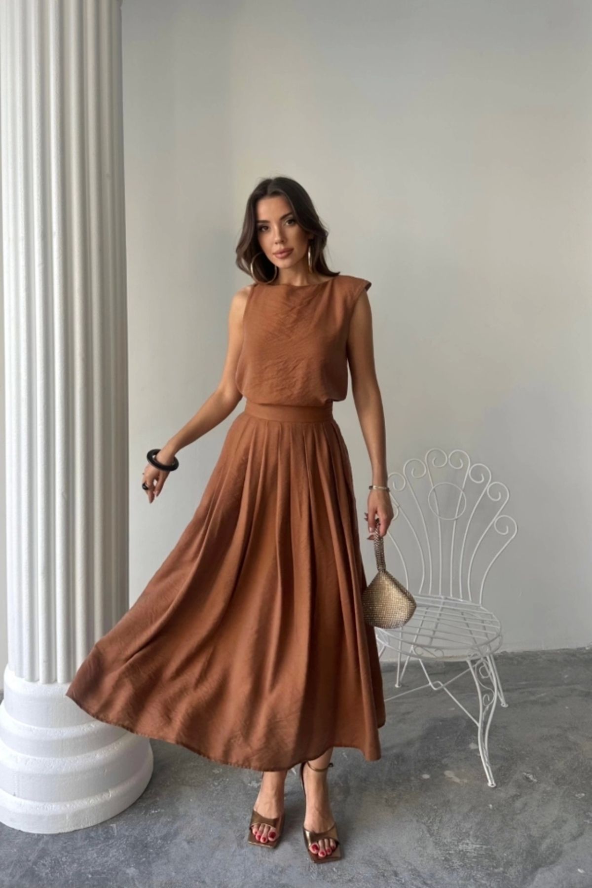 Butik KETEN KOLSUZ BLUZ - MAXİ ETEK TAKIM - Kahverengi