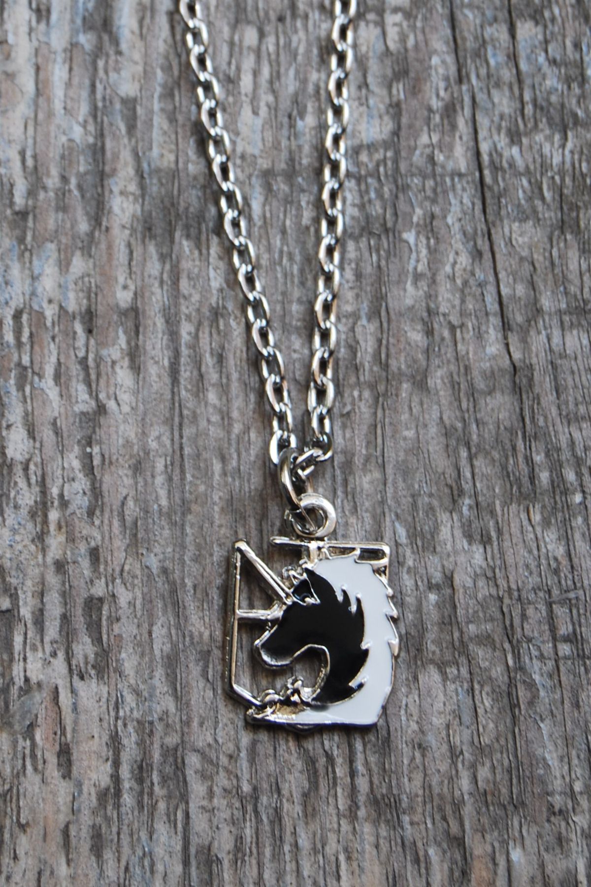 Rua Jewelry Attack on Titan Polis Kuvveti Anime Fan Kolye - Gümüş Renk Klasik Zincirli