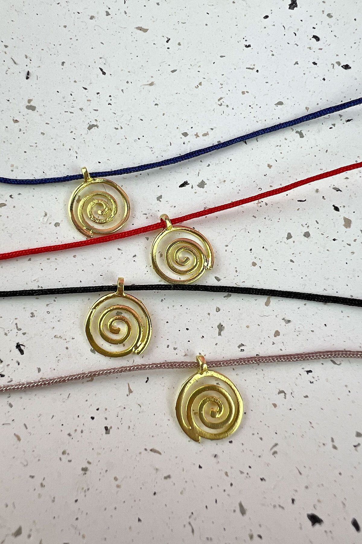 The Leia Spiral Bileklik - Gold / 925 Ayar Gümüş