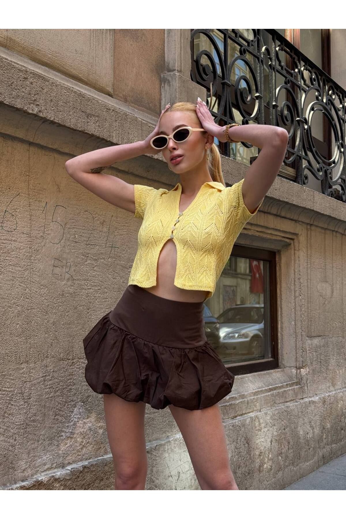 sencicollection Düğmeli Zarif Crop