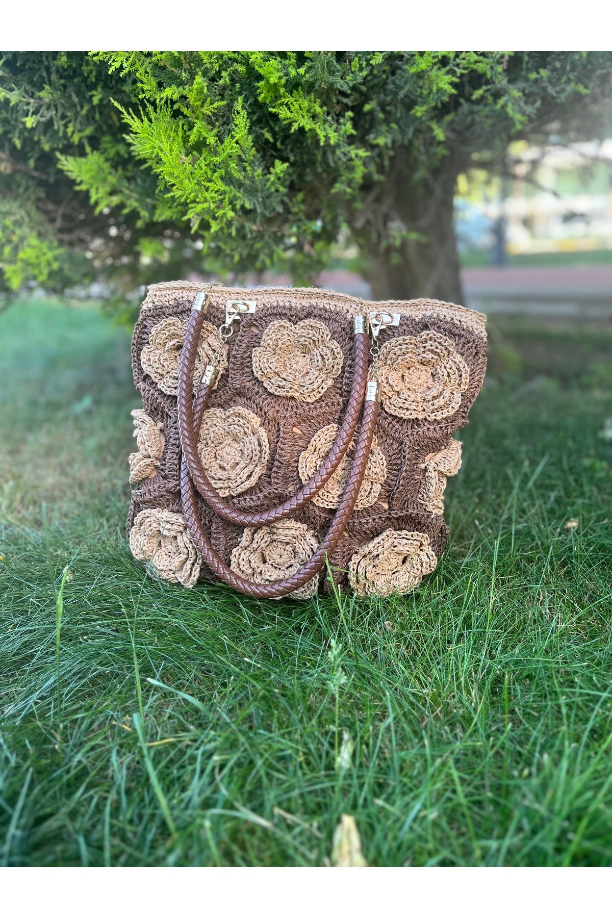 MODA Gül motifli hasır kol çantası