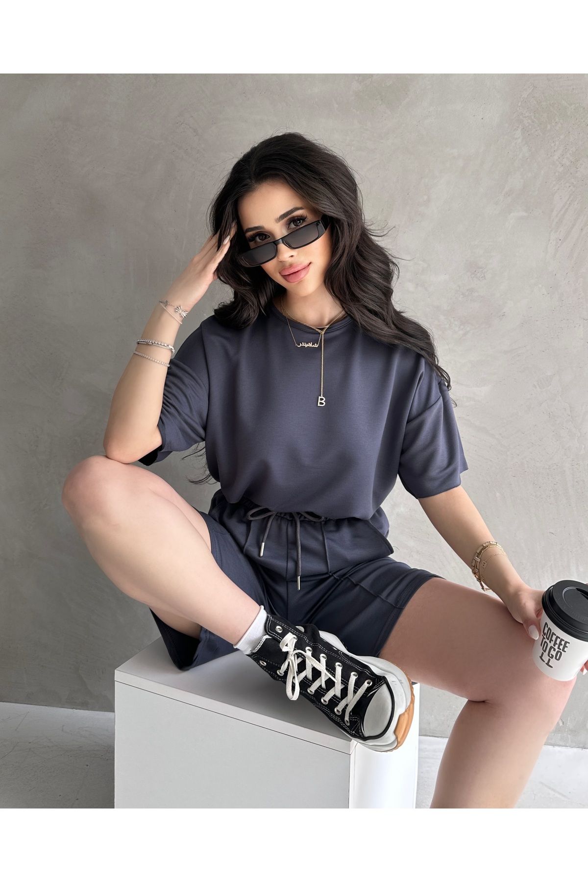 Tarz Cool Kadın Modal Kumaş Oversize Kısa Kollu Kadın Eşofman Takımı, Şortlu, Bağcıklı Yumuşak Kumaş
