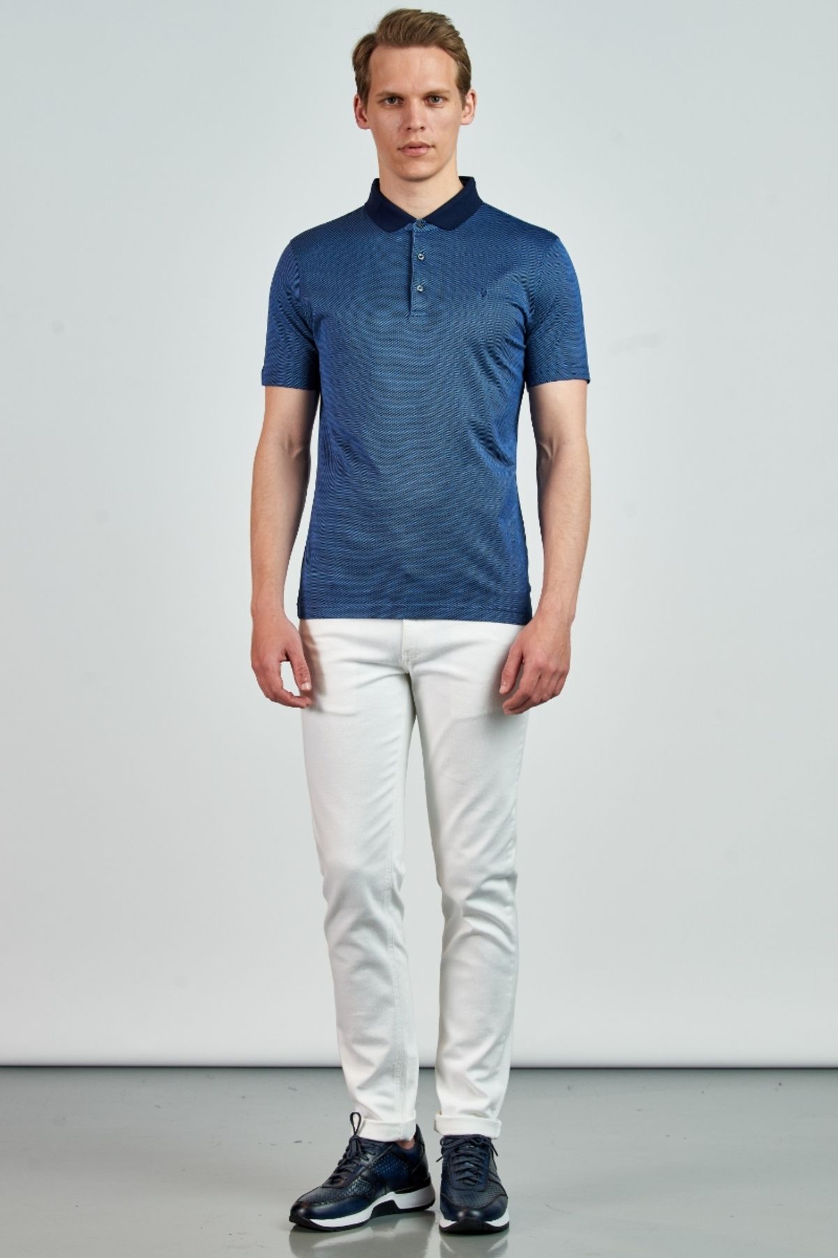 Giovane Gentile T-Shirt