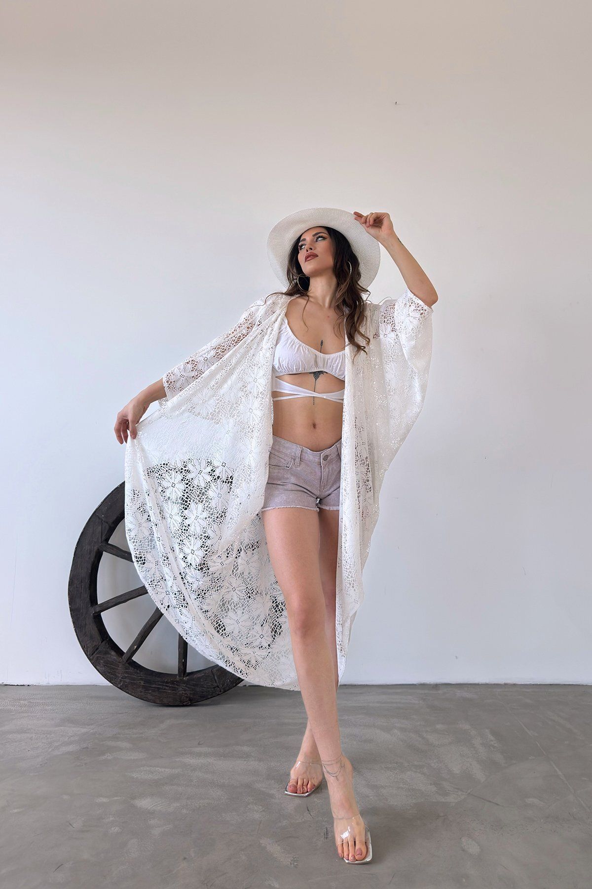 Moon Sima Çicek Desenli Uzun Güpür Kimono