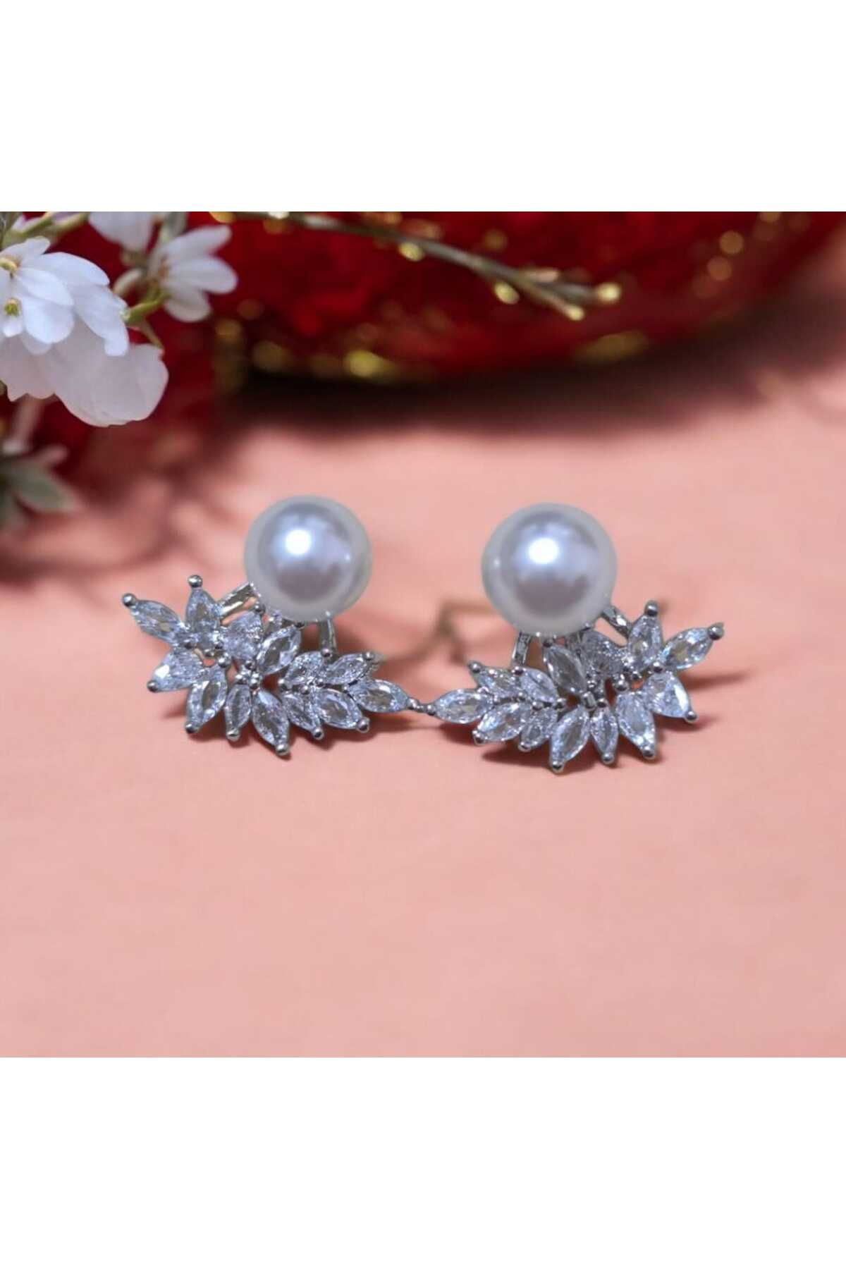 feyza collection Zirkon Taşlı Yaprak Motif İnci Detay VIP Çelik Küpe