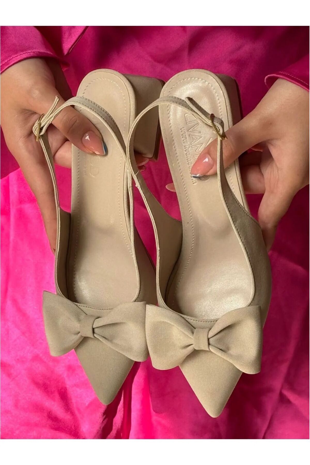 LİMASHOES Topuklu ayakkabı Sivri burun Fiyonklu Topuk boyu 4 cm