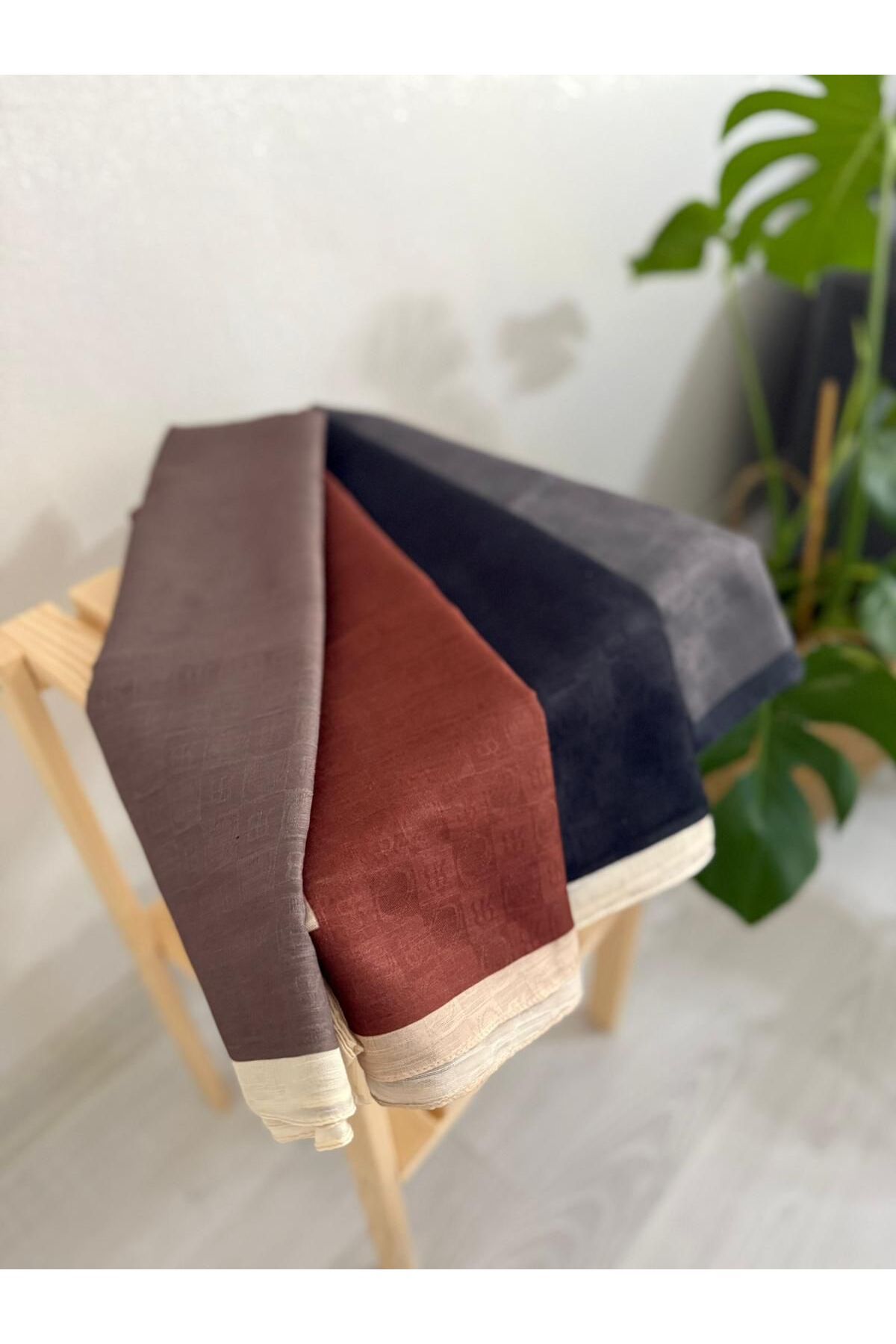FASHION DESENLİ PAMUKLU ŞAL