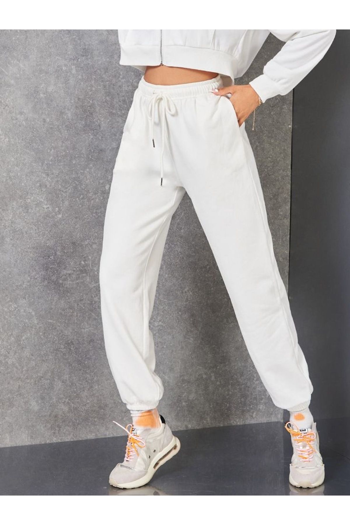 UYN SPORT Beyaz Jogger Paça Unisex Eşofman Altı