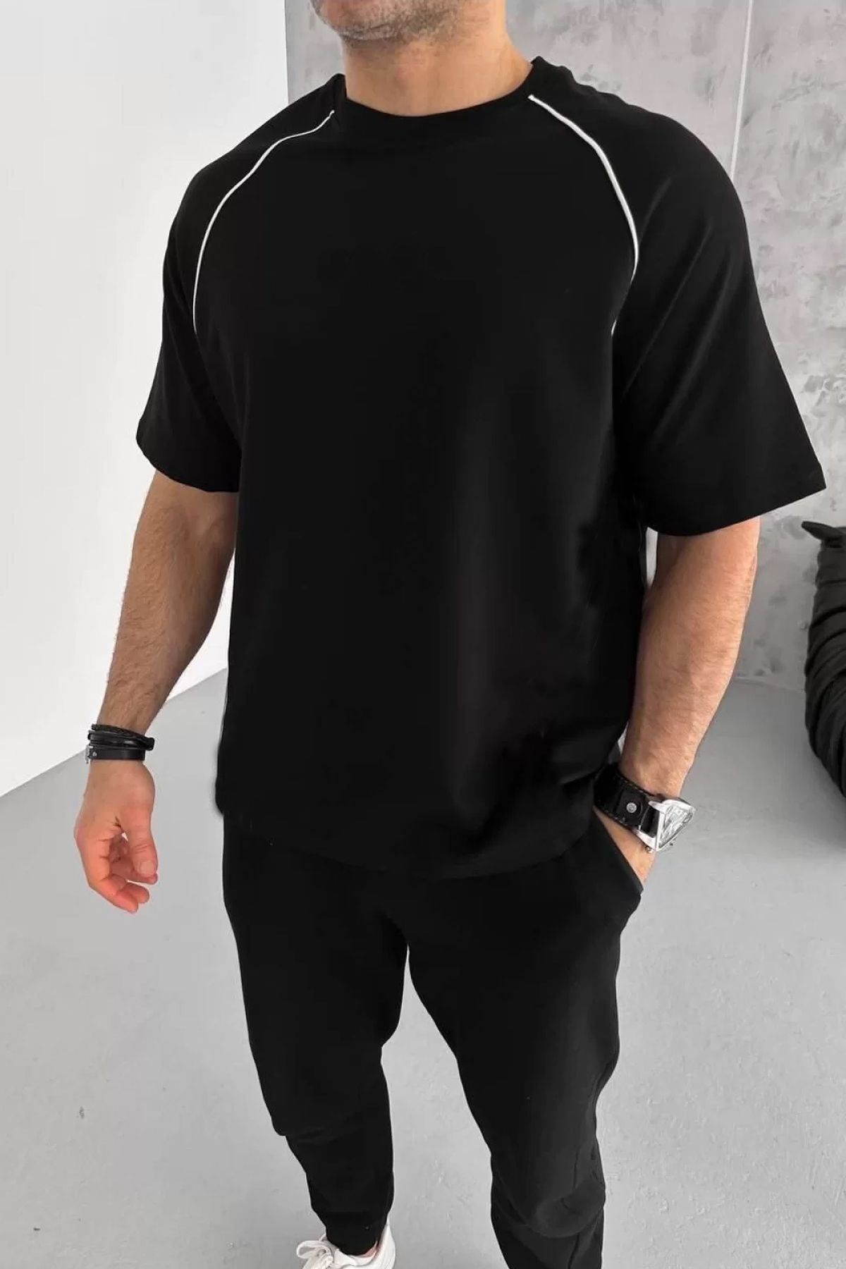 FUWEAR Oversize Arabiye Detaylı Reglan Kol Bisiklet Yaka Penye T-Shirt
