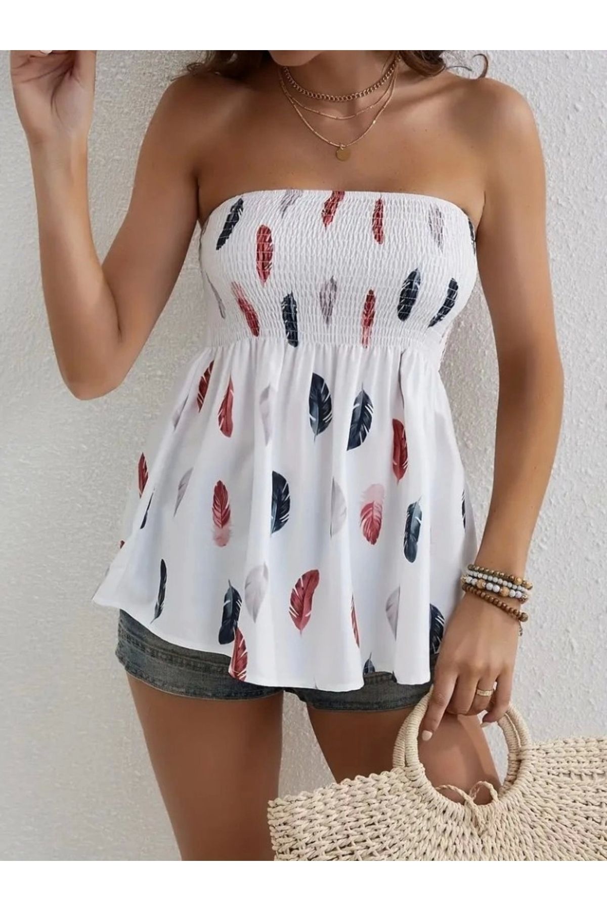 Butik Kadın Yaprak Desenli Göğsü Gipeli Mosskrep Straplez Bluz