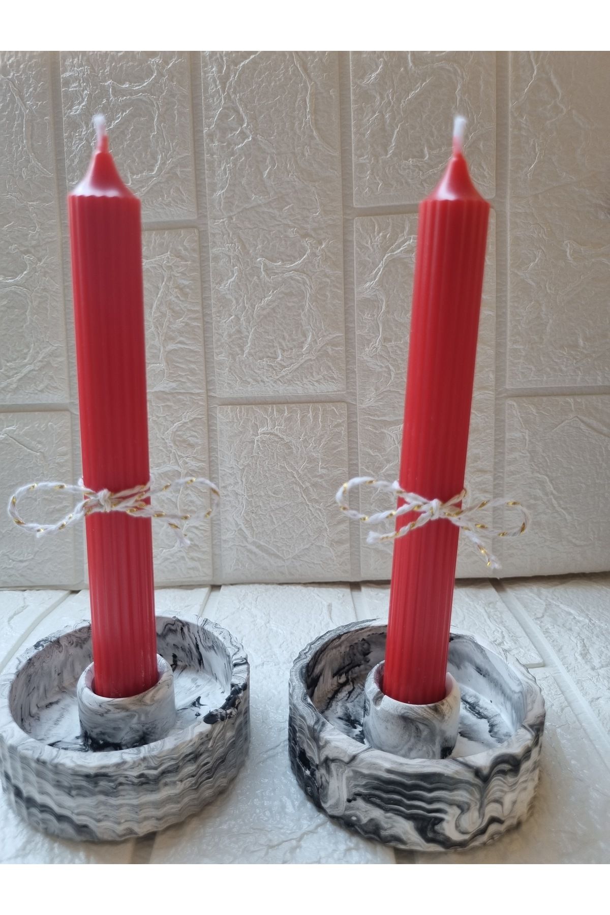 DRN Pinterest Model Siyah Beyaz Renk Geçişli Şamdanlık ve Kırmızı Şamdan Mum 2' li Set