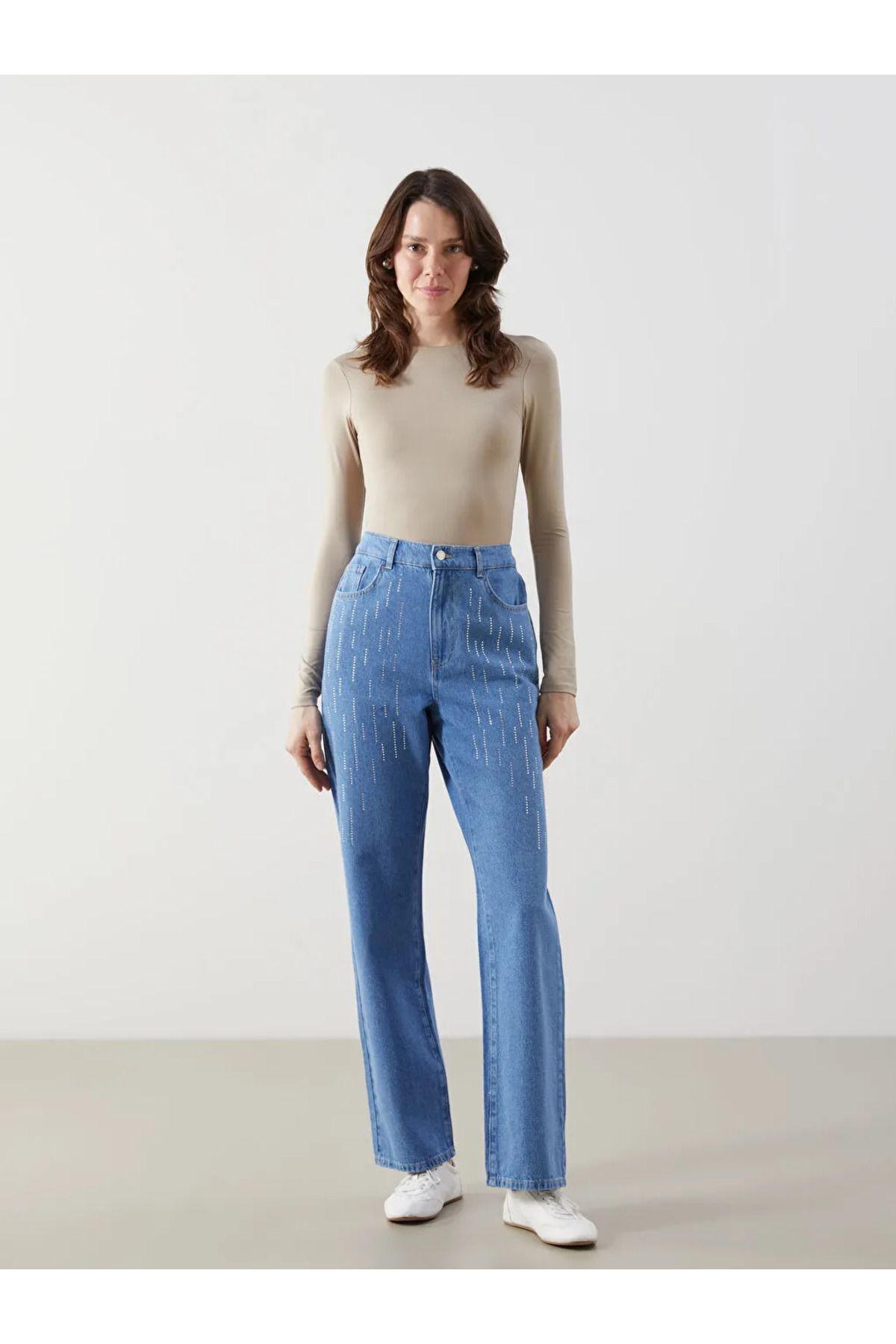 LC Waikiki LCW Comfort Indigo Beli Lastikli Straight Fit Taşlı Kadın Jean Pantolon