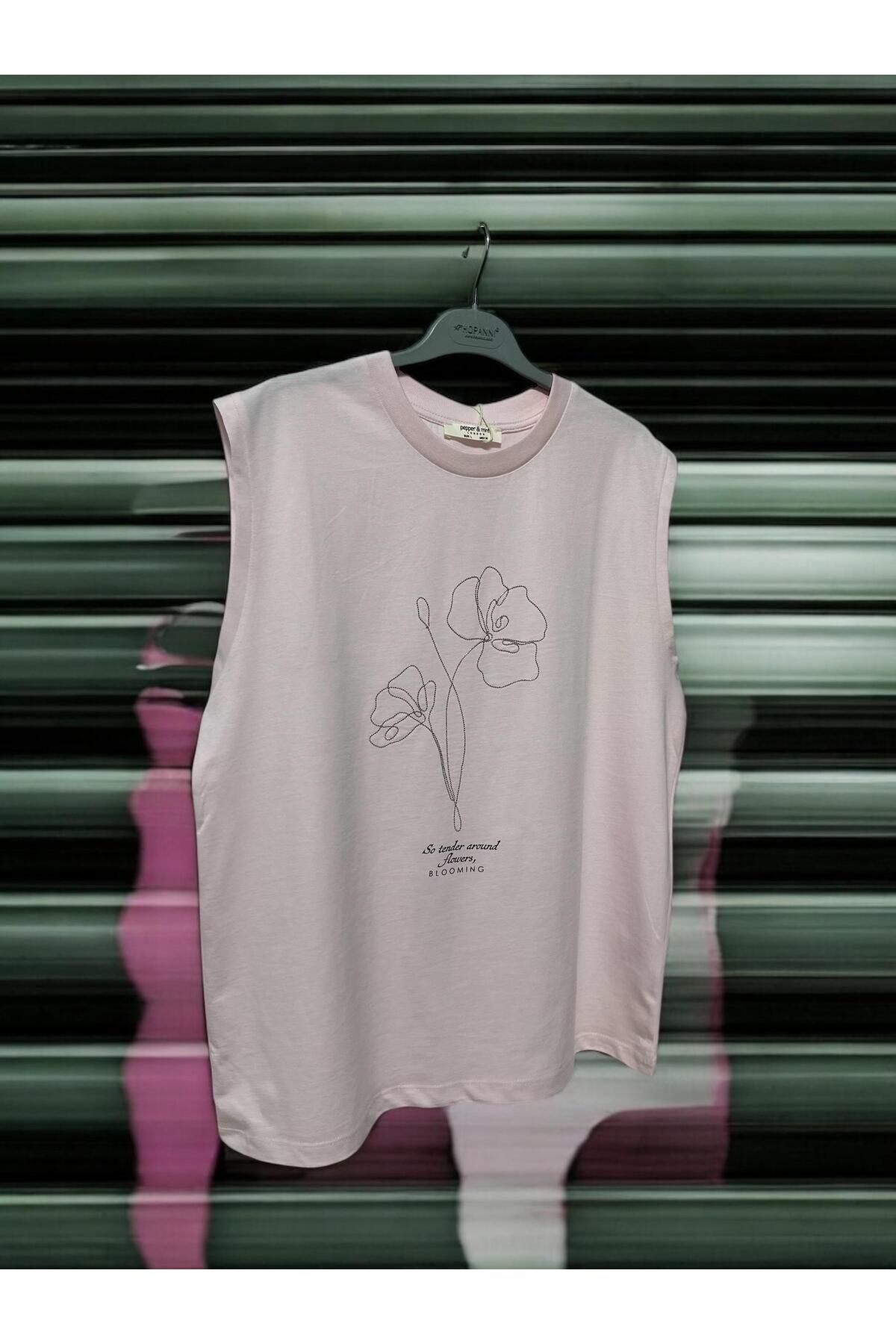 MUG collection Kadın T-shirt Gül Modelli