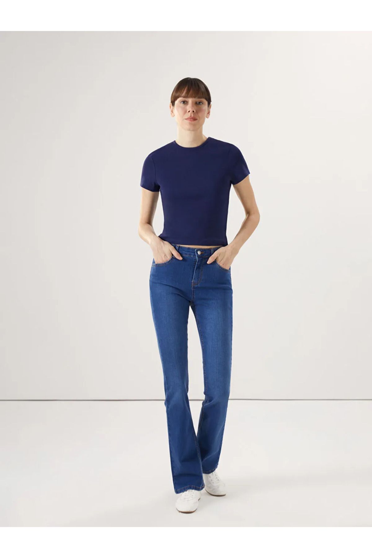 LC Waikiki LCW ECO Indigo Straight Fit Kadın Jean Pantolon